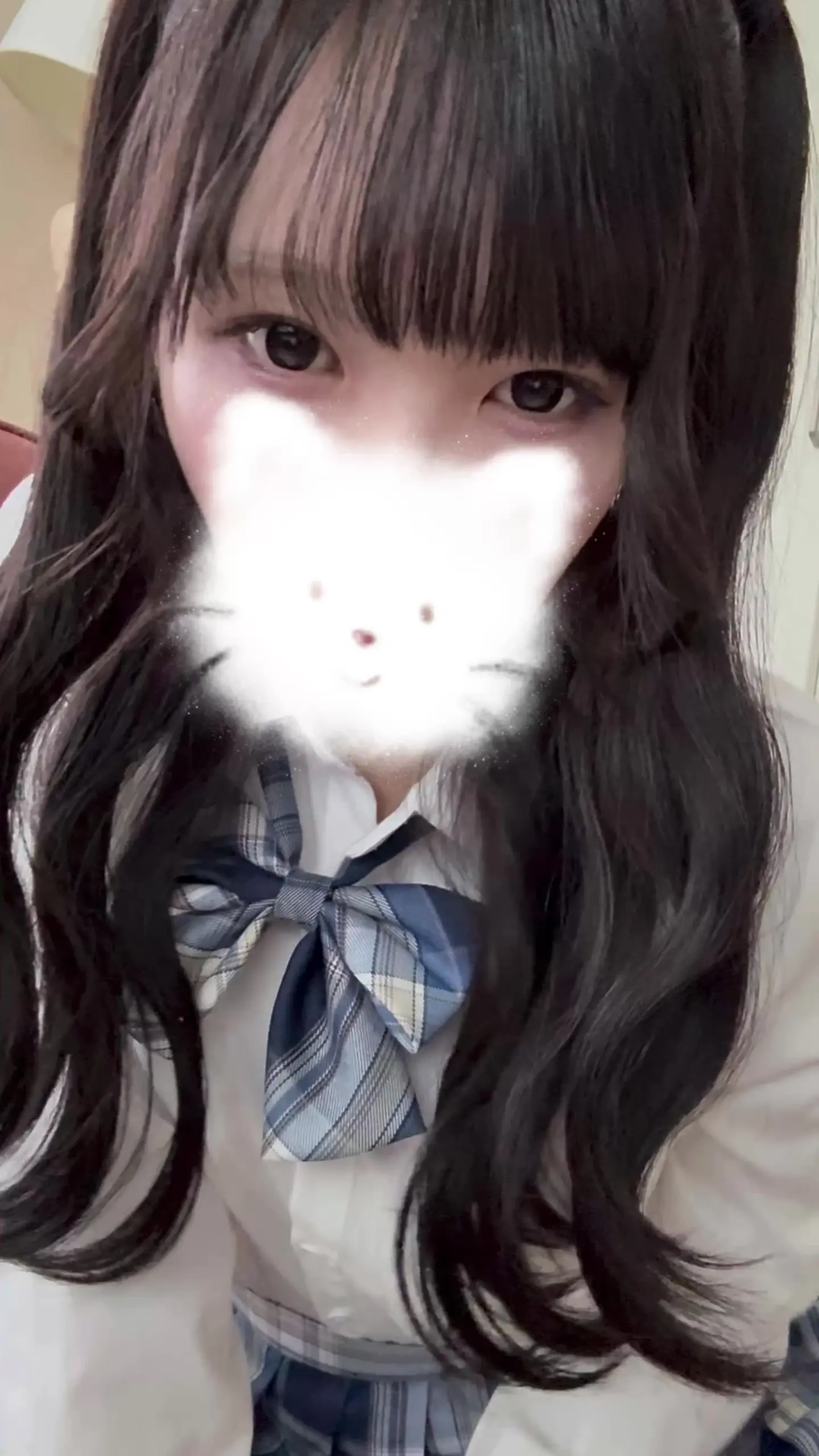 あーにゃ🐈‍⬛🎀「正真正銘、乳首を公開します。 今までずっと乳首を隠してきました。 勇気や覚悟が決まらなくて、、」の投稿サムネイル