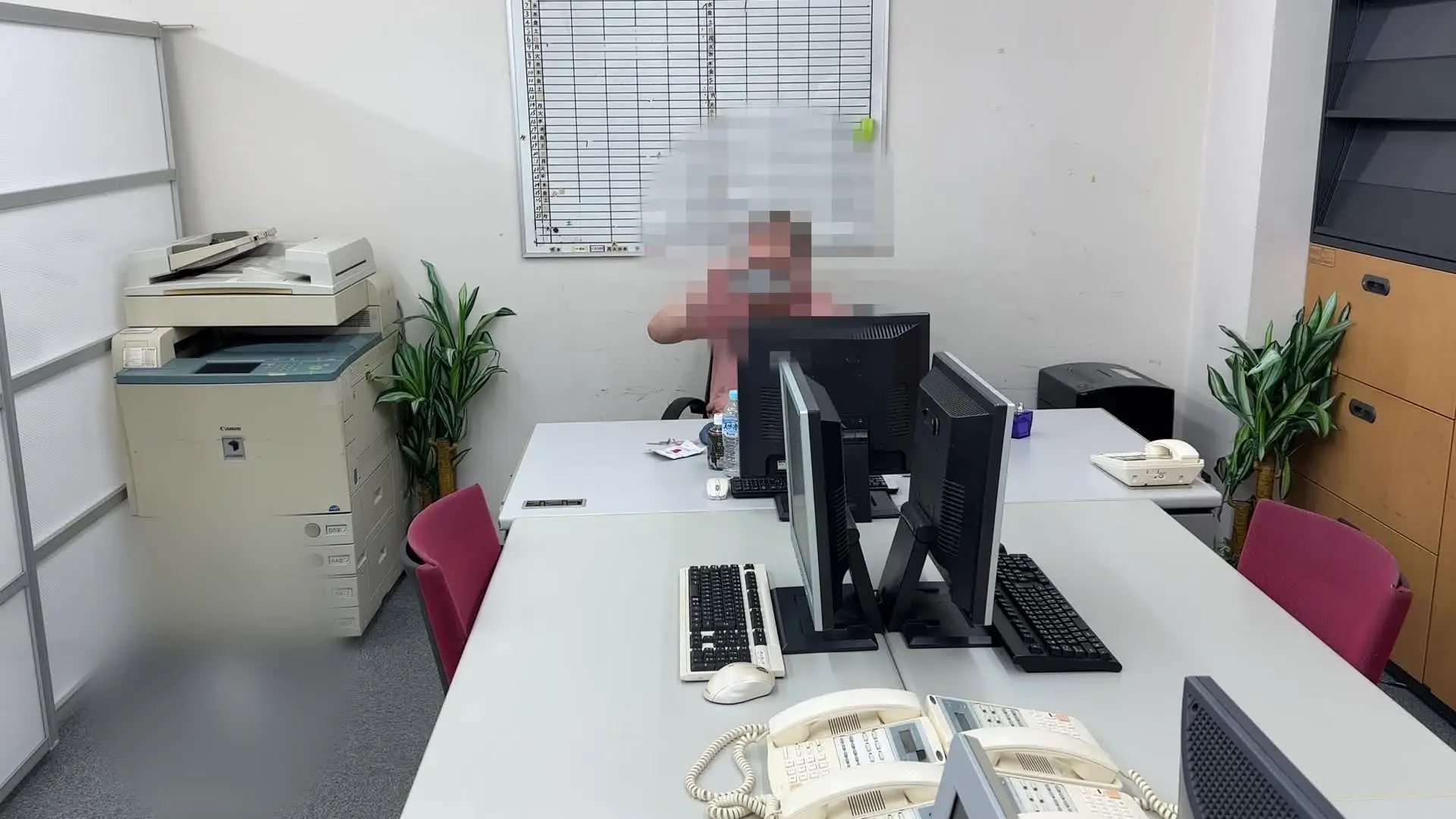 P活専門動画　サマースカイ（3日間で2日投稿中）「【男性社員暴走！フェラだけの約束が生ハメ大量発射してしまう】」の投稿サムネイル