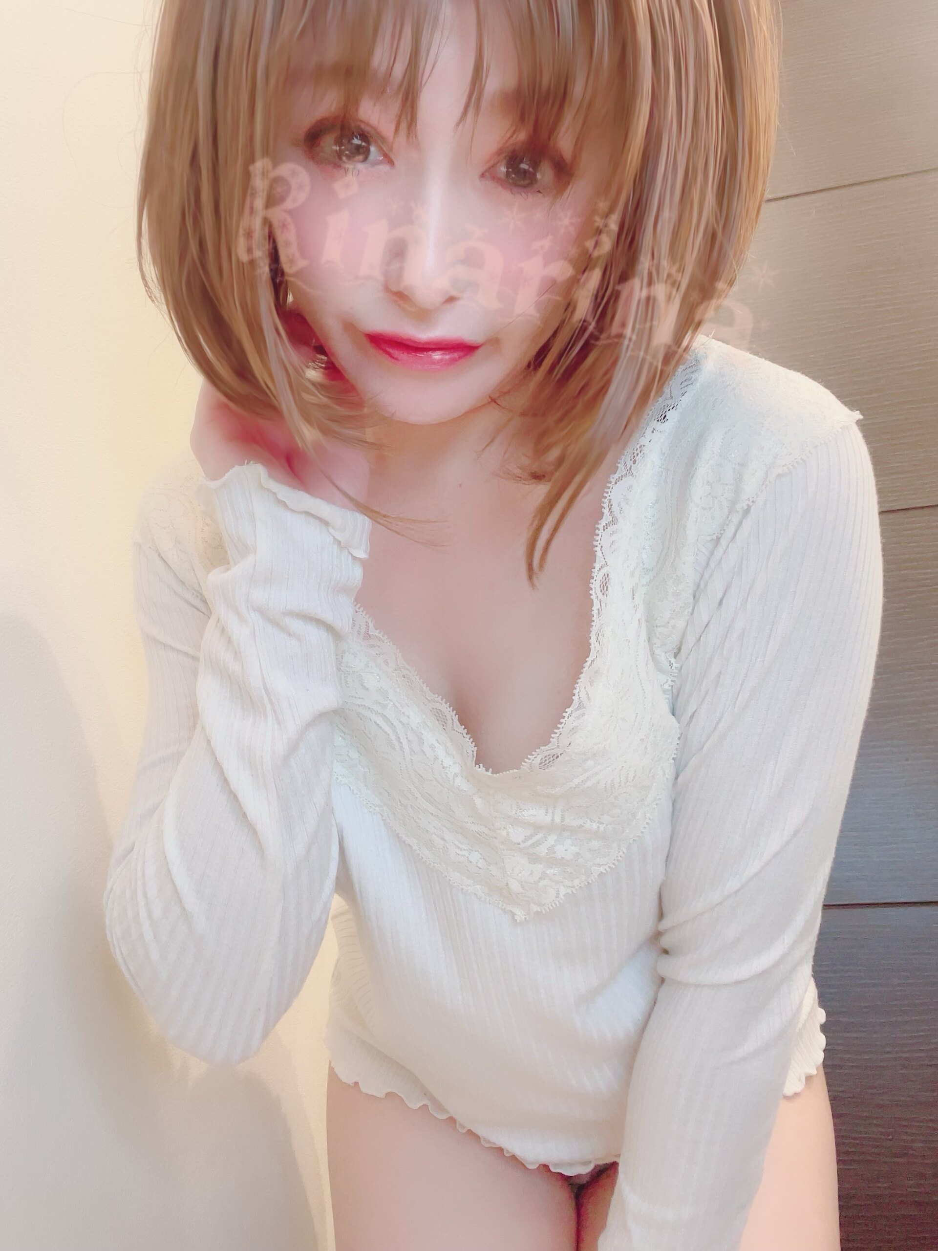 隣のリナさん︎︎︎︎❤︎「あなたの隣のリナです😉 ファンクラブだなんて何していいのか分からないことだらけですが、自分もご加入者さまも一緒に楽しんでいけるようなコンテンツにしたいと思ってい」の投稿サムネイル