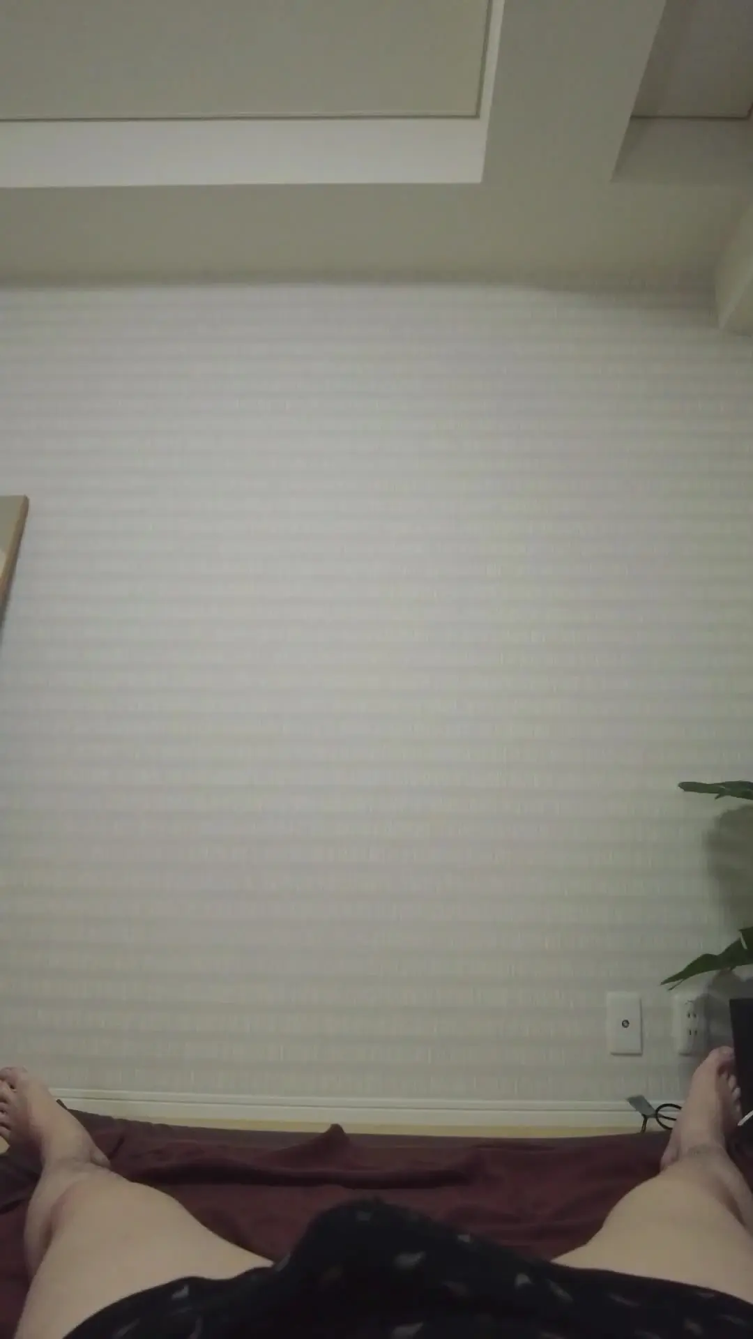 Iカップまりん★パイズリのおねえさん★「No.118 カメラマンさんがどうしてもいじめてほしいと言うので踏んであげました」の投稿サムネイル
