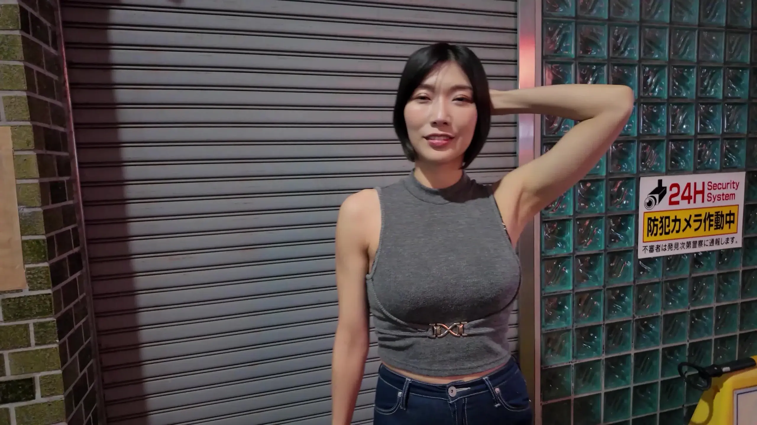 手コキ搾精女子「関連動画↓ M男/手コキ/痴女/素人/美女/女優 M男/手コキ/痴女/素人/美女/女優」の投稿サムネイル
