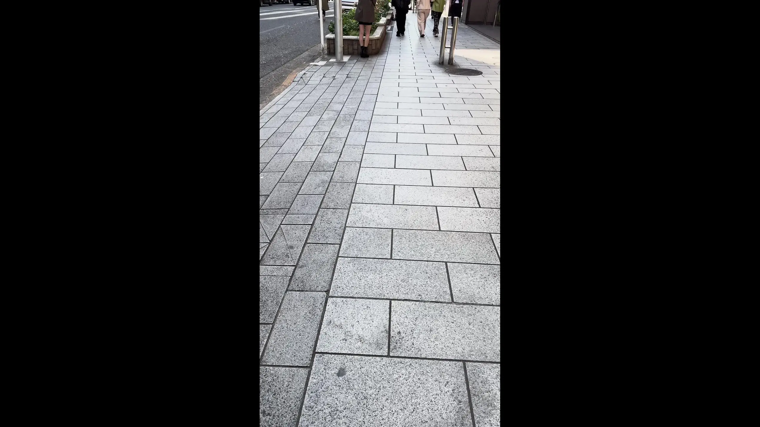 渋谷くん「よく行ってる中目のバーで喋ってて仲良くなった税理士ちゃん この日の前日飲み過ぎて結構二日酔いだったけど脱がせたらやっぱ身体綺麗すぎて速攻で治ったからセックスしち」の投稿サムネイル