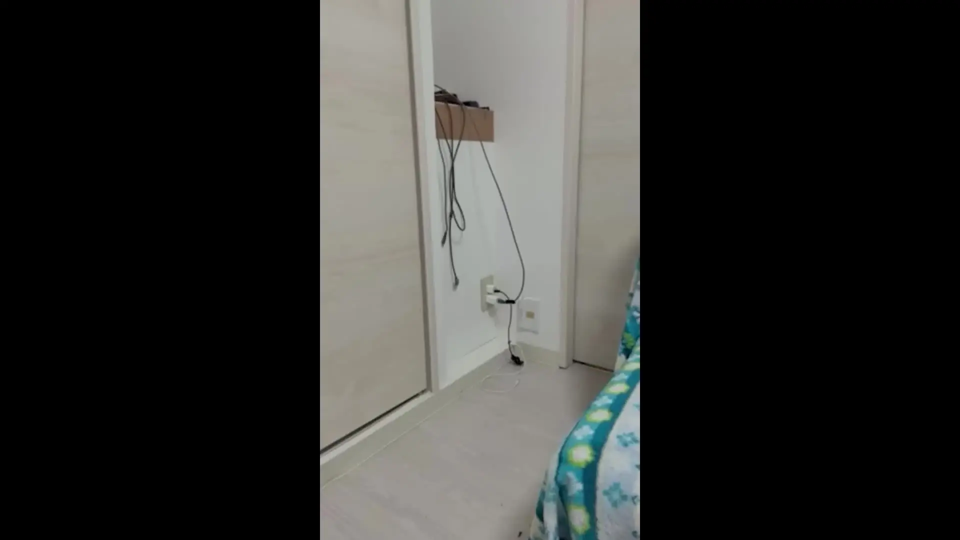 人妻ハメゾー「※本編は顔のボカシは入っていません かえで 32歳 人妻のセックス動画です。 情報商材で夫の稼ぎ使いこむ」の投稿サムネイル