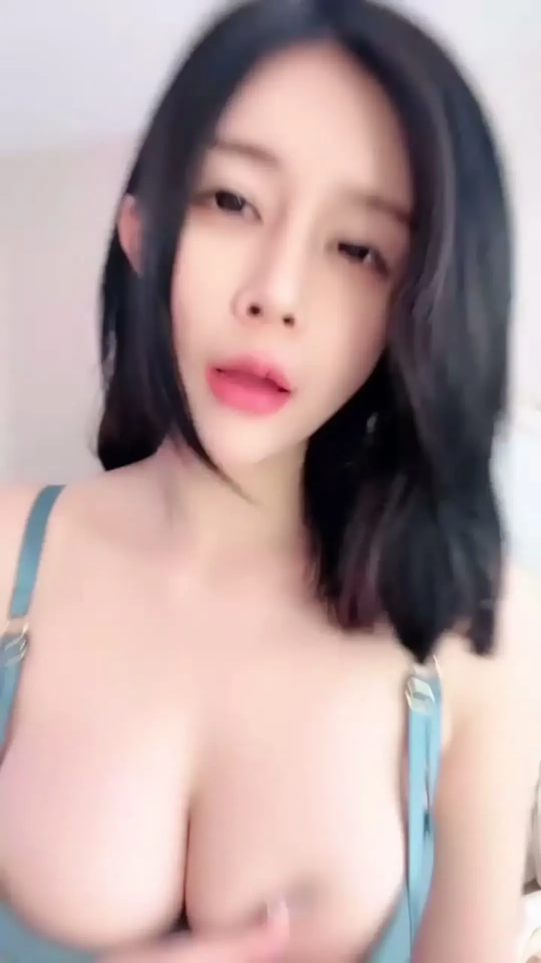 🖤💖万人の成人ライバーを厳選（国際動画）💖🖤「1. 「覇気の白骨精」Gカップの女神が帰ってきた！S級ボディ、魅惑的なお姉さんのご奉仕、道具オナニー。」の投稿サムネイル