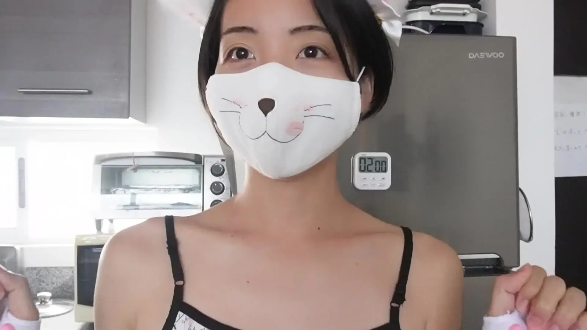 しろねこみゃあこ【野外露出ガチャ開催中⚠】「🐈極太きゅうり挿入でおまんこぶっ壊れ🥒💓どの体位が気持ちよくなれるか選手権で、ビクビク悶絶止まらニャい///🐈」の投稿サムネイル