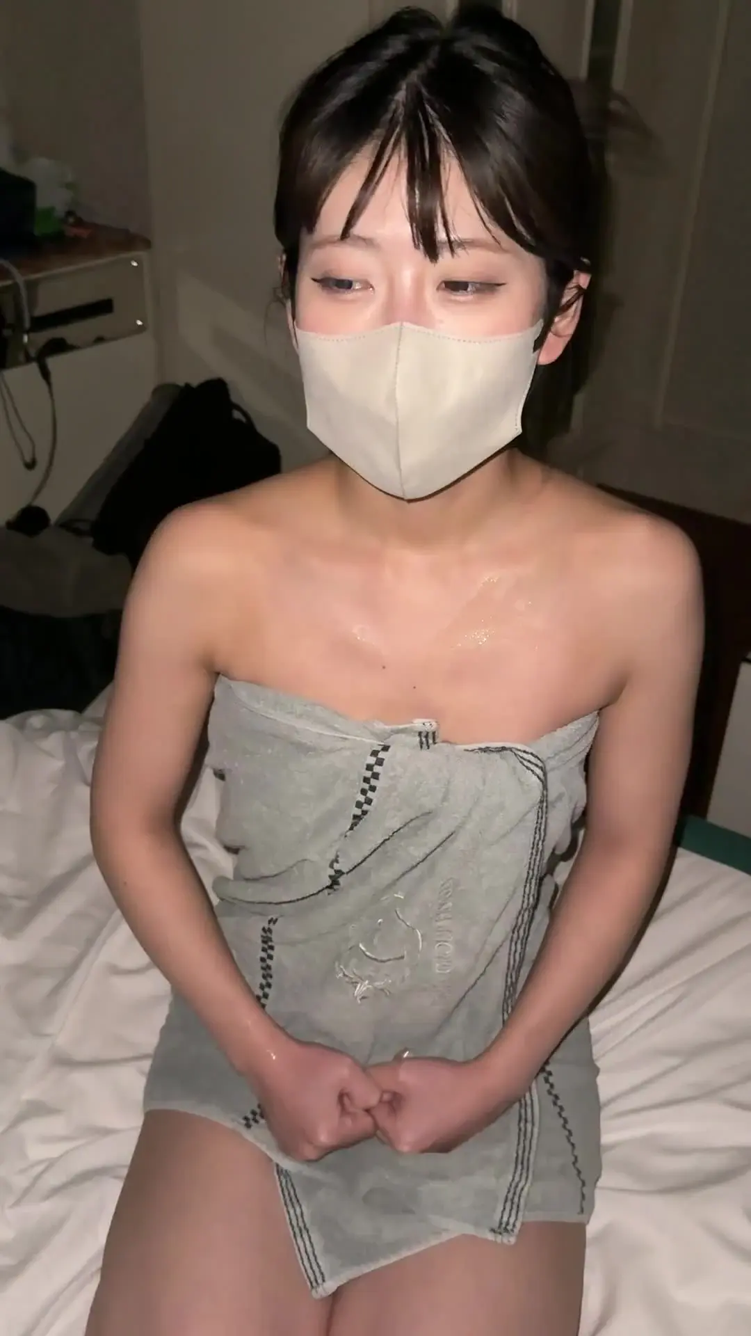 詐欺師撲滅ch「【債務者No.005 後編】 中島綾香 滞納額11万円 担保として撮影したオナニー動画を先週公開されても、なお返済が無かったため急遽フェラチオ動画を撮影しました」の投稿サムネイル