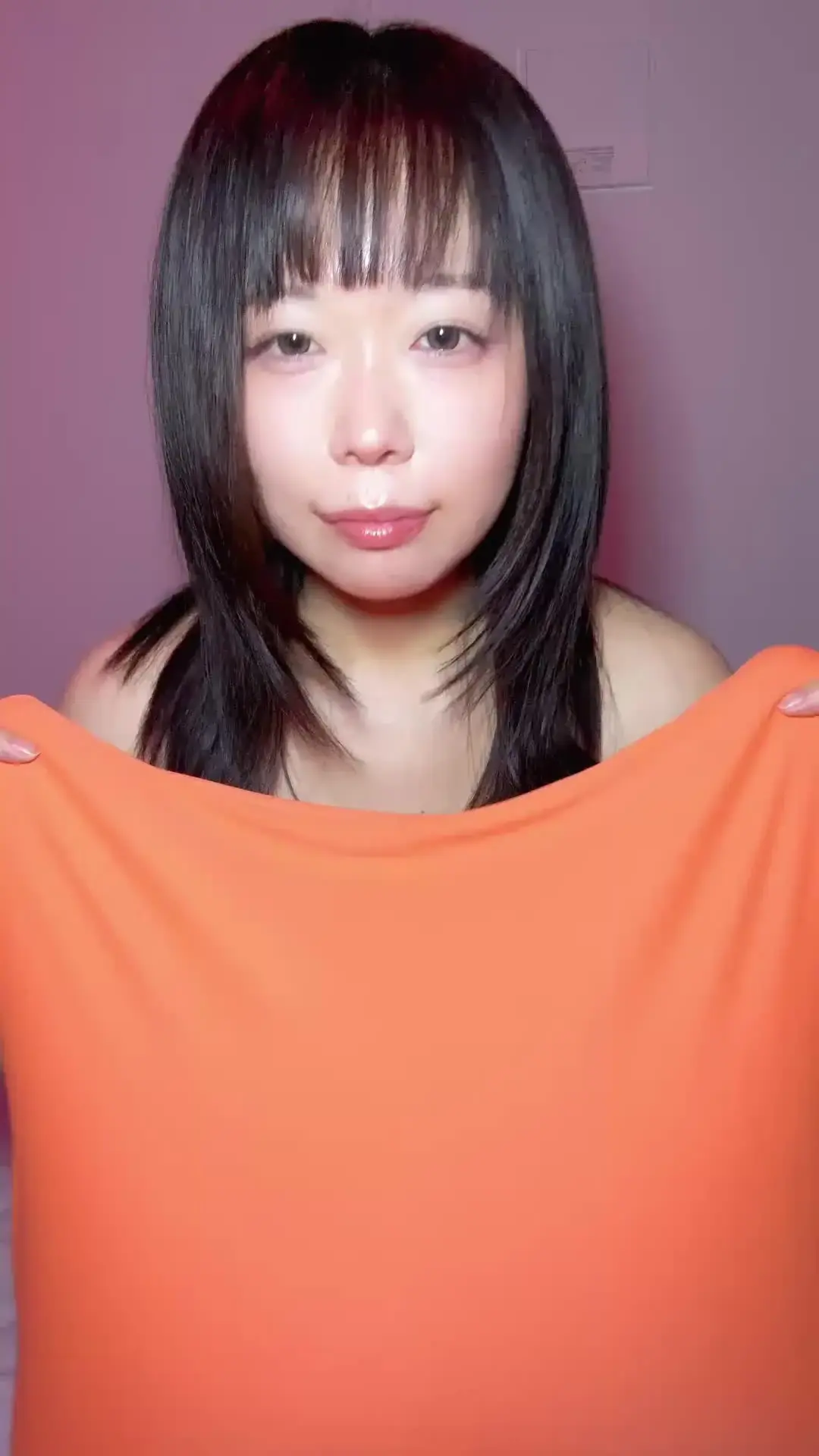 天然Jカップ『淫キャのもちださん。』「フォロワーさんがせっかく贈ってくださったギフトでまんズリぶっこいてしまいました……」の投稿サムネイル
