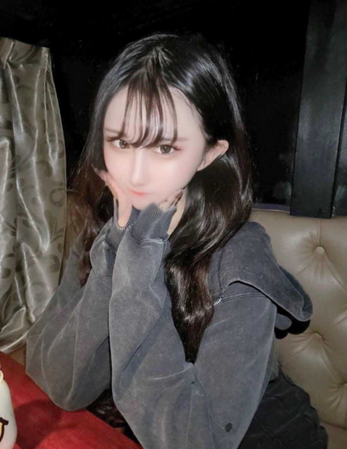 ぷろだくしょん。「都内某有名学校に通う葉月(はづき)ちゃん。（１９） めちゃくちゃ久々に会ったので、かなり欲求◯満の模様。 毎日オ◯ニーで我慢していたようです。」の投稿サムネイル