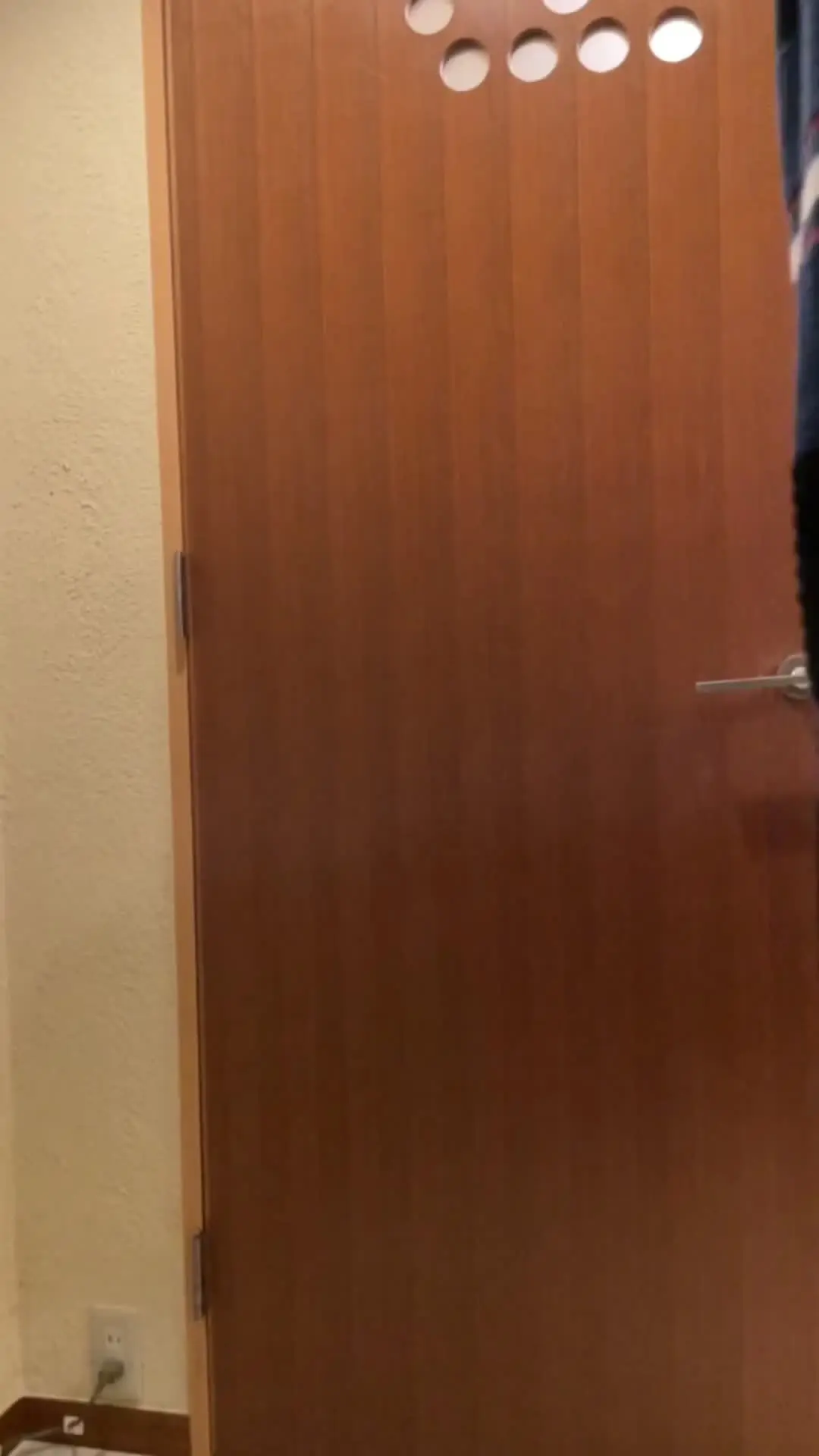 ヤリちん副業FUCKER「人妻とハメ撮り！！ やってやってヤリまくりました！！ この1本でたっぷり何回も抜きポイントあるかと思います。」の投稿サムネイル