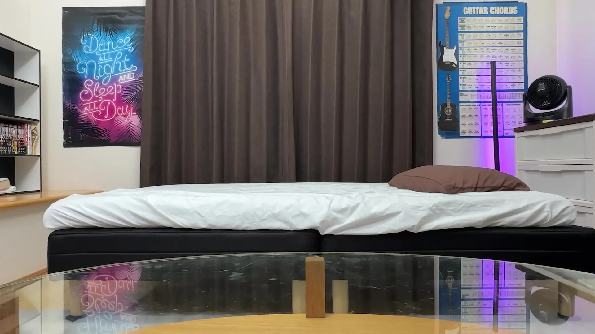 【浪人生の日常】※毎日更新※「【いつも通ってた可愛いHカップ美容師をお持ち帰り】 マルチアングル編集版 今回はいつも通ってる美容師のえり」の投稿サムネイル