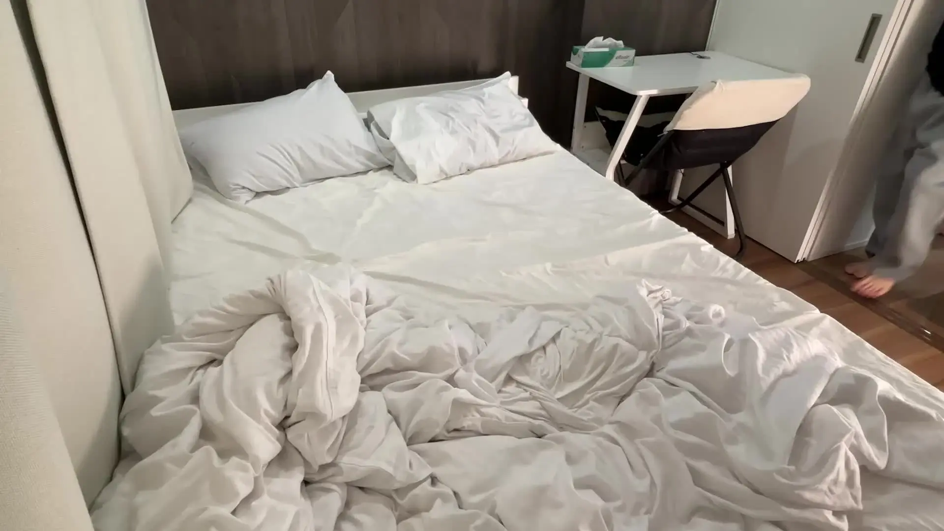 クーポン有り🔥【レッスン後の練習生3人のセックスがエグい🍌】 サンプル画像1