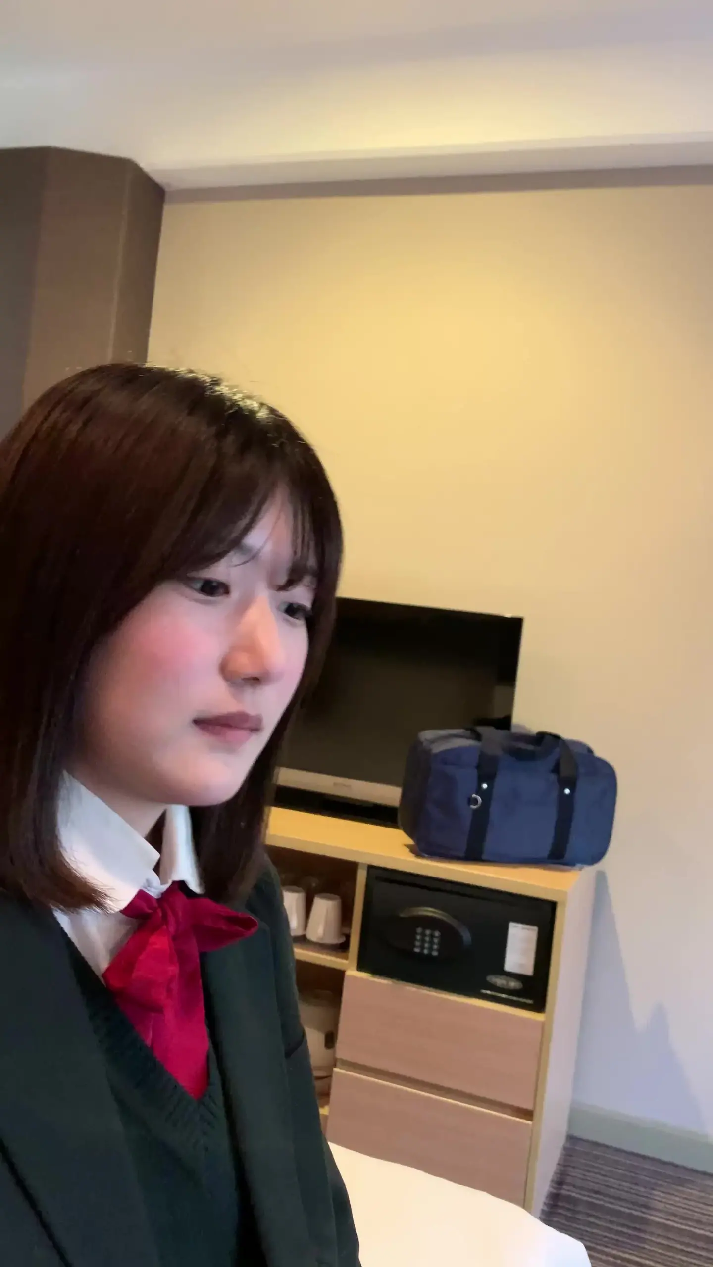 変態おじのNTR日記「👑３月・月間１位ランクイン👑【#49NTR】東北名門女子校セーラー服るいちゃん 処女→中出し完了の全記録」の投稿サムネイル