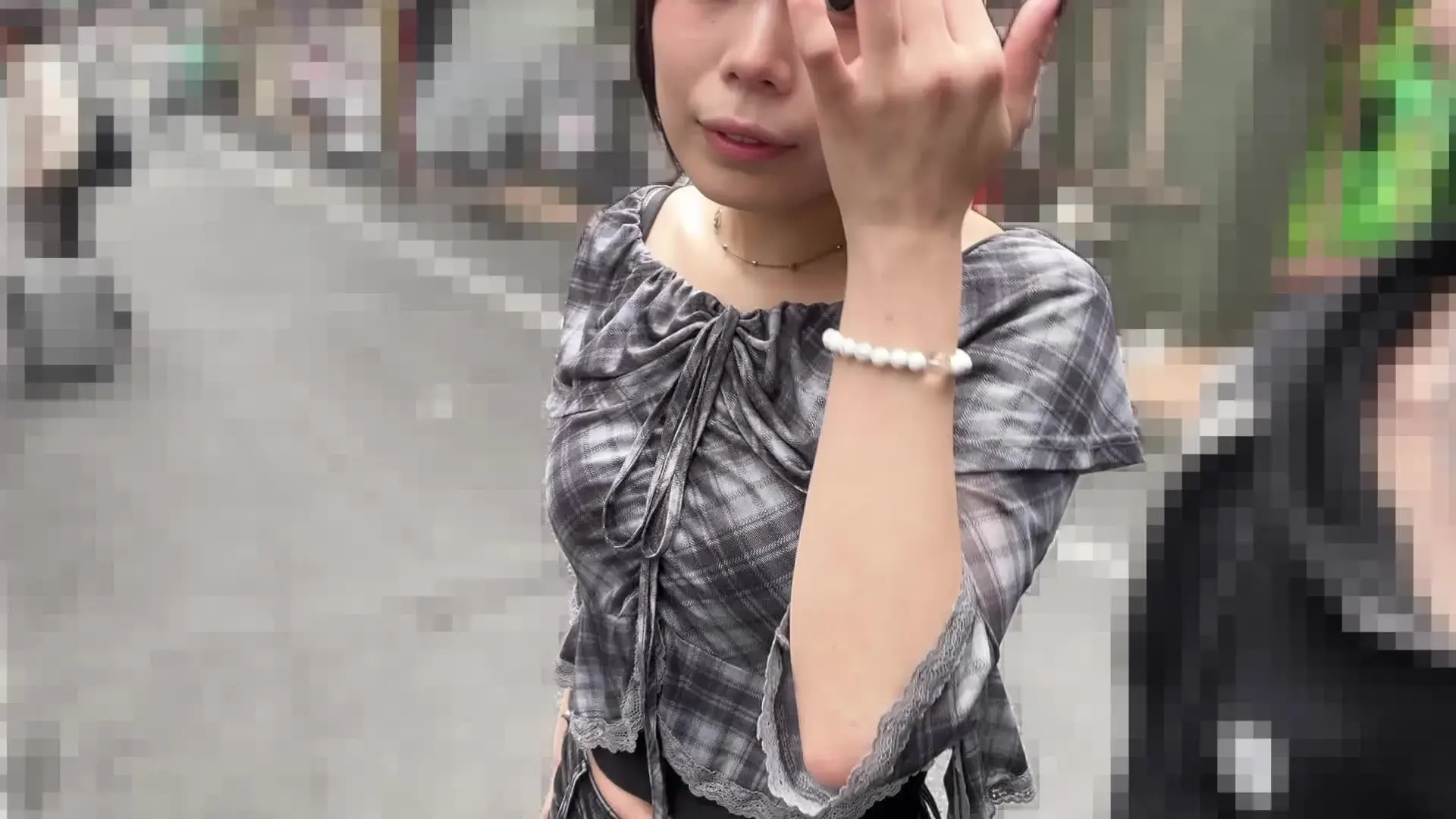 楓「彼氏持ちの清楚顔タトゥー専門学生（20）をホテルでメチャクチャにした記録。」の投稿サムネイル
