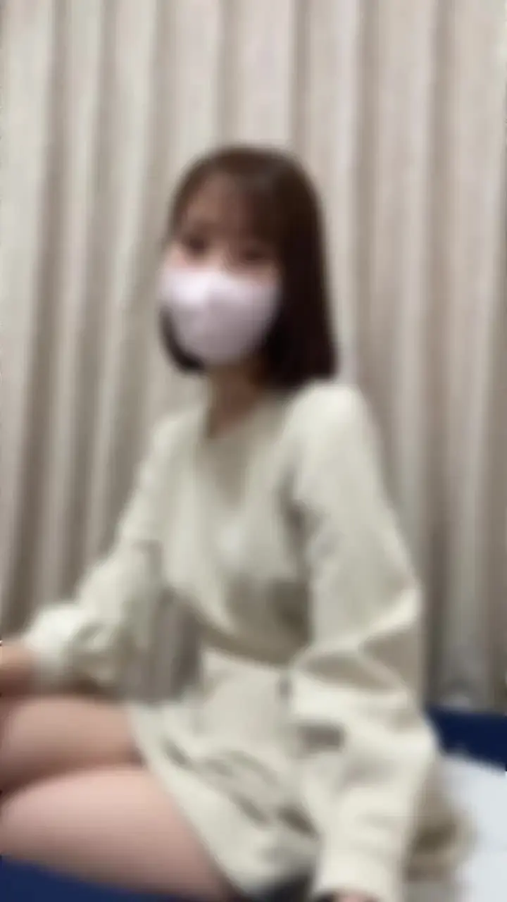 絶倫!!禁欲10日後に中出し5連発♡
10日間の禁欲のあと、ついに我慢の限界…♡
溜まりに溜まった欲望が止まらない、濃密すぎる時間をたっぷり収録。
いつもより激しく求め合う姿にドキドキが止まらないかも…?
最後まで目が離せない展開、あなたは耐えられる?
続きはぜひ動画でチェックしてみてください♡
本編はこちらから
https://myfans.jp/posts/fdcacfa6-3389-4cc2-b5c3-e3a4b75407be (2/2)