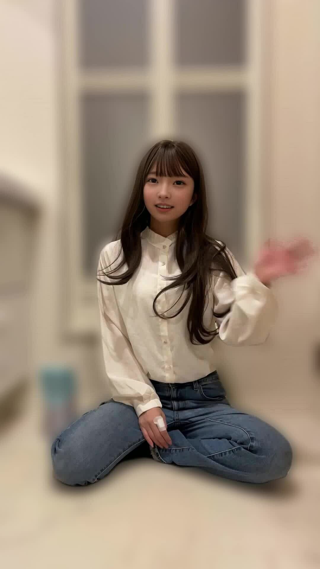 梨華 | (22)「こちらでは気にせずたくさん動画を出せそうなので、今後メインとなるような動画はこちらで出せたらいいなと思っています🥰 今回はカネソンさんの搾乳機を使わせていただき」の投稿サムネイル