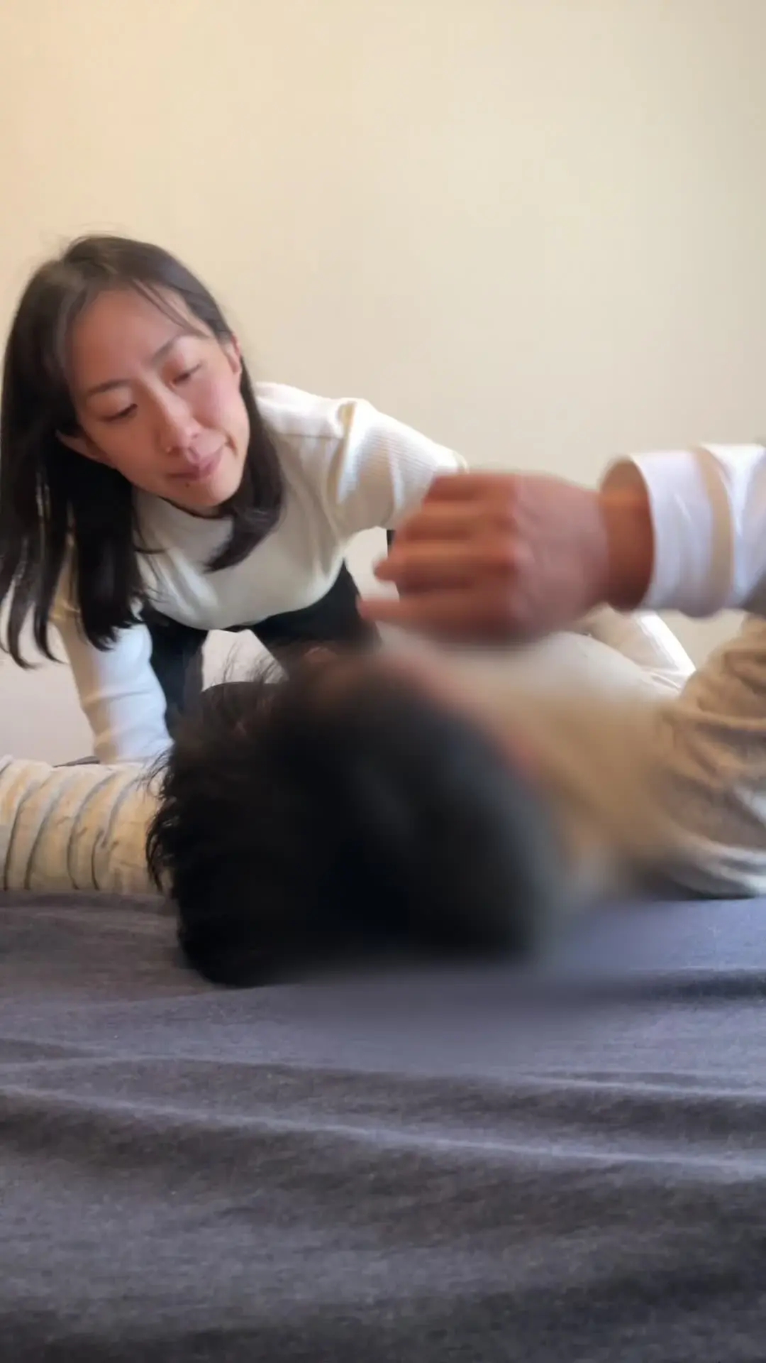 河合みく【フェラ好き彼女】「いつも通りの私たちのセックス、覗き見してみる？ 撮影を意識しない時、私はひたすら彼を愛でて舐め回して、一緒に中で果てるのです。 たっぷりねっとりのフェラはもちろ」の投稿サムネイル