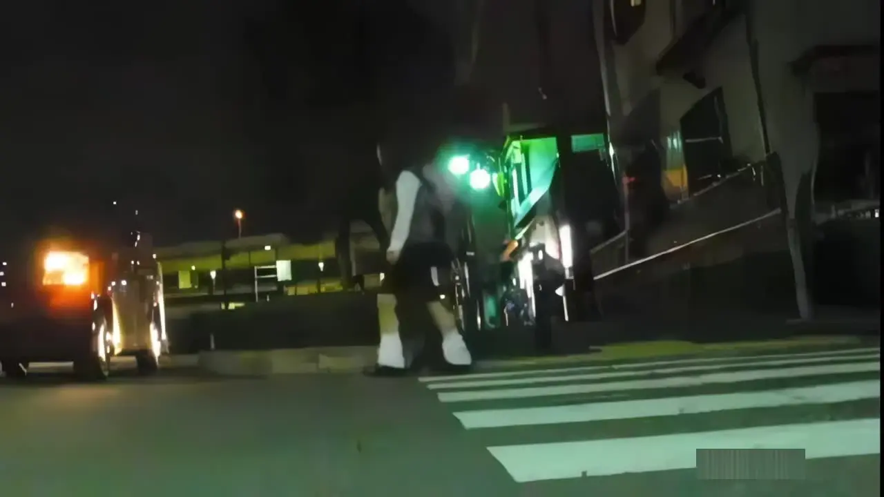 懐かし屋さん「【現役女子〇生】 下校中の現役女子〇生を 道に迷ったふりをして車に乗せ そのまま車内で犯しまくる」の投稿サムネイル