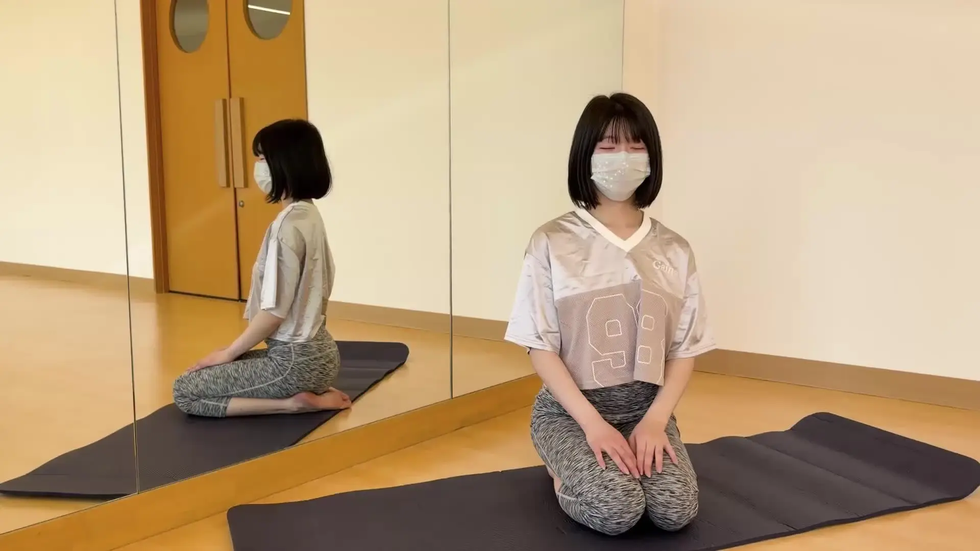 はるはるユニコス軟体部「全裸ヨガで全部見えちゃう💦❤️ これでヨガやったら、いっぱい開脚してるとこ 見られちゃうけど」の投稿サムネイル