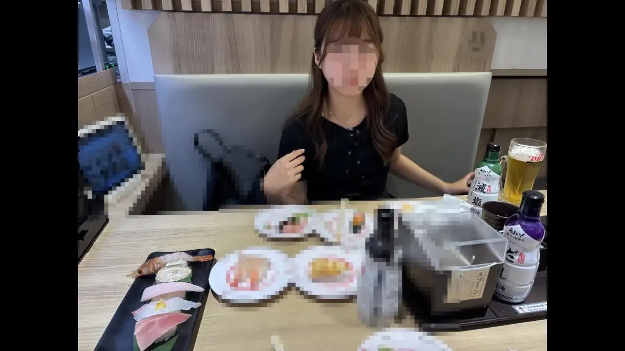 #16 職場の彼氏持ち後輩の寝取られSEX④ 飲んだ後にホテルへ行き、ソファに座ったとたんに入れられました…💕ベッドでの本番は会員ページで公開しています💕 (2/2)