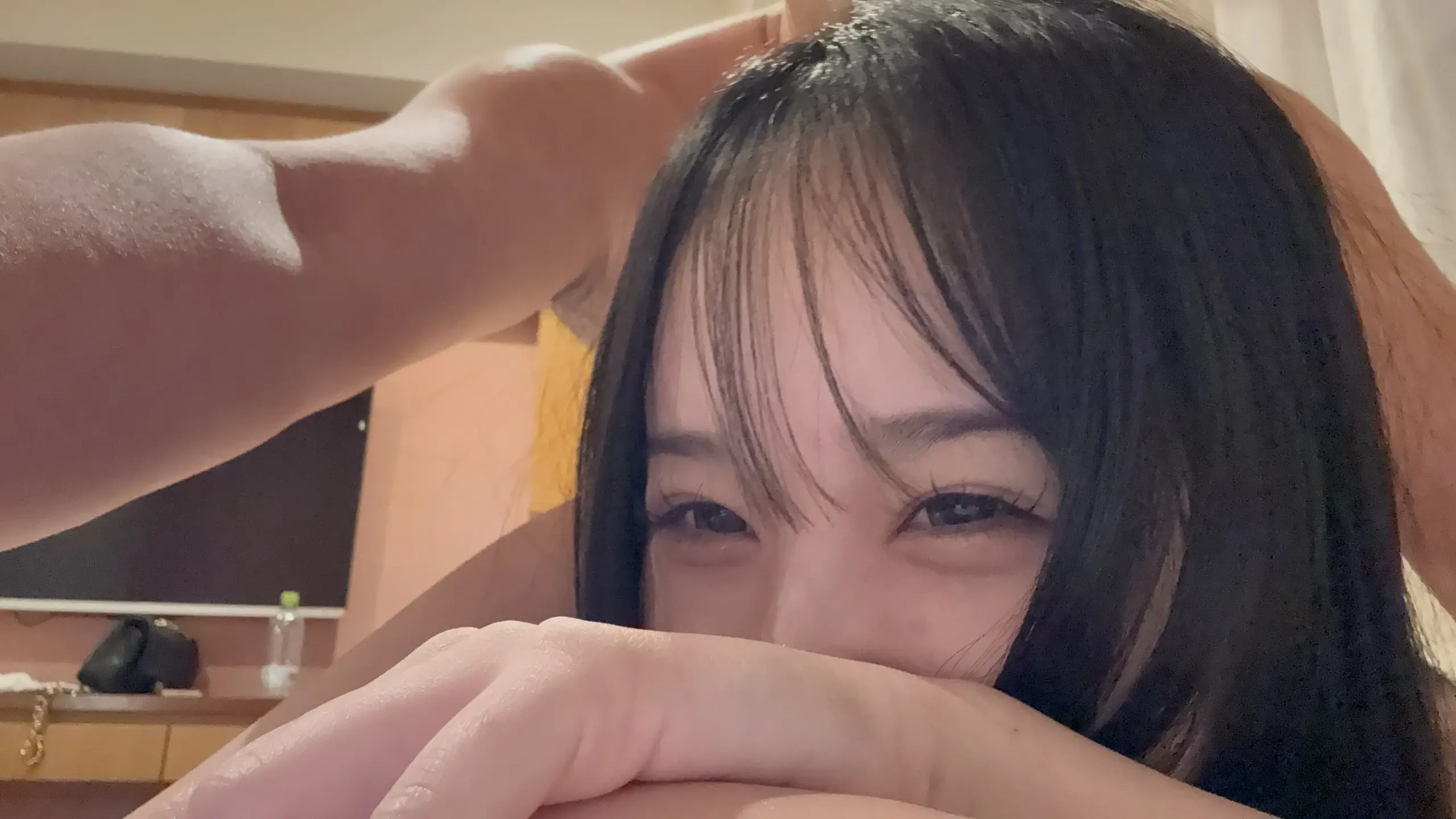 ぷろだくしょん。「ナンパした白ギャルがエロ過ぎました。」の投稿サムネイル