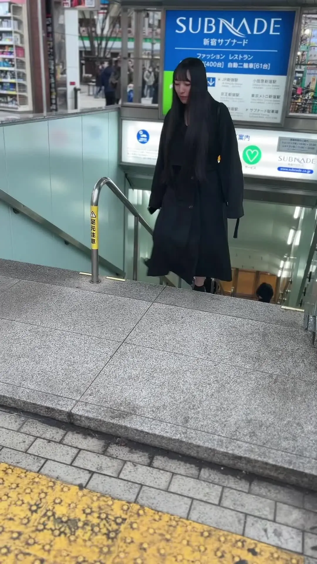 ヱロ動画【買取】ってイイですか？「No.3 顔射大好きディズニーオタク 元カレとのイチャついてるハメ撮りの買取に成功。 ディズニーが大好きな女は、大体顔射されているという統計(松本調べ)があるの」の投稿サムネイル