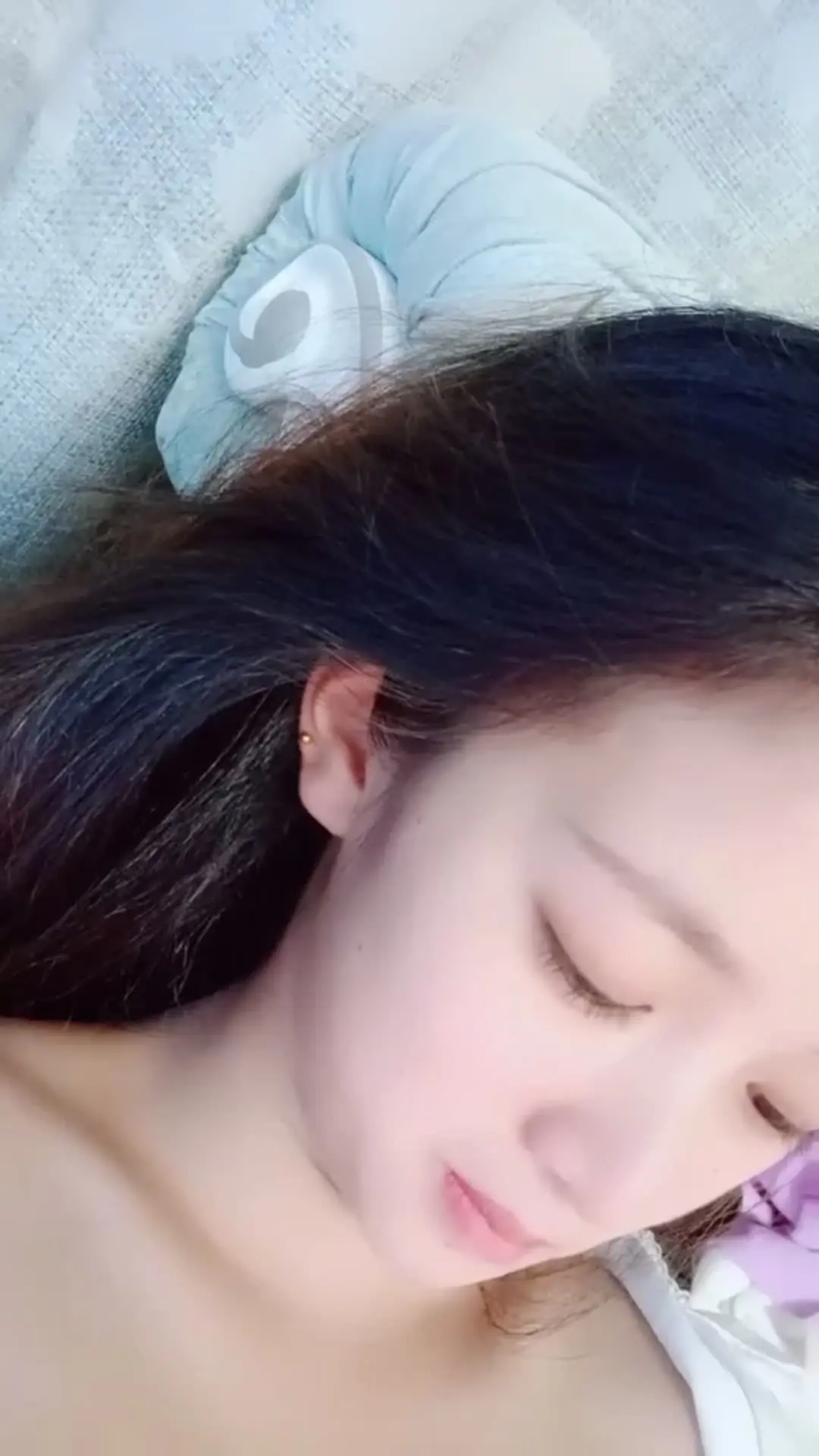 🖤💖万人の成人ライバーを厳選（国際動画）💖🖤「1. 清純で可愛くて美しい、こんな女の子は好きですか？究極の誘惑、風騒で淫らで、色々とフリをする。」の投稿サムネイル