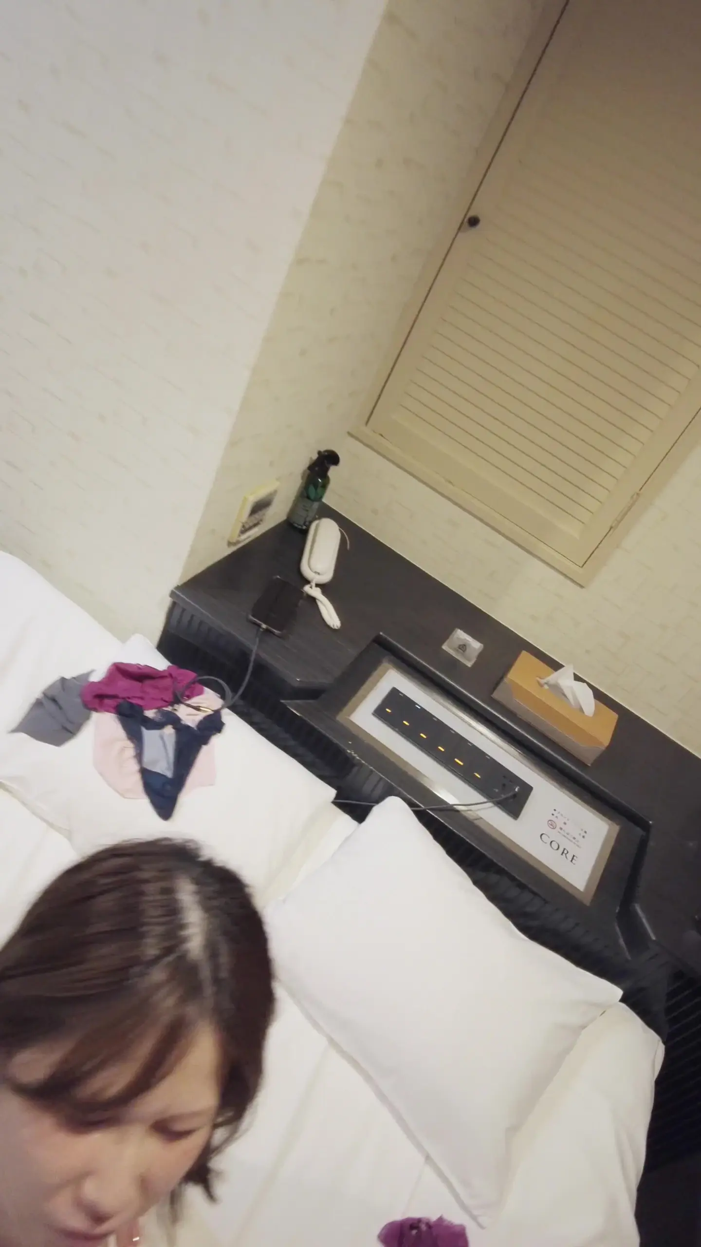 顔出しNTR変態人妻美容部員「【他人棒でも頬張る人妻】 おちんちん欲しさに旦那以外でも頬張る人妻です。 素人個人撮影不倫NTR浮気スレンダー貧乳高身長身フェラ剛毛」の投稿サムネイル