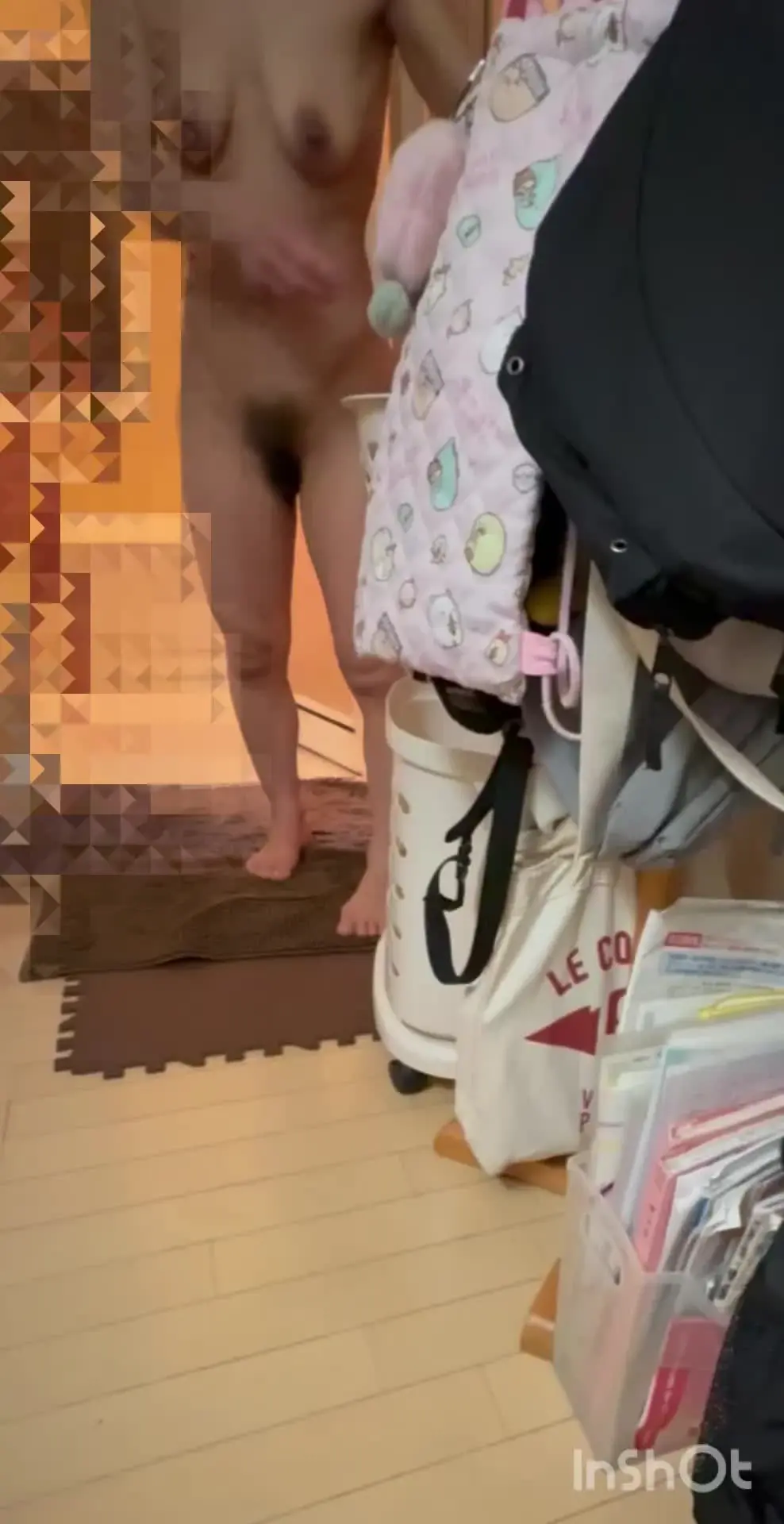 妻晒し「お風呂上がりの妻様❤️ 綺麗になった妻の身体を汚すのはあなた❤️」の投稿サムネイル