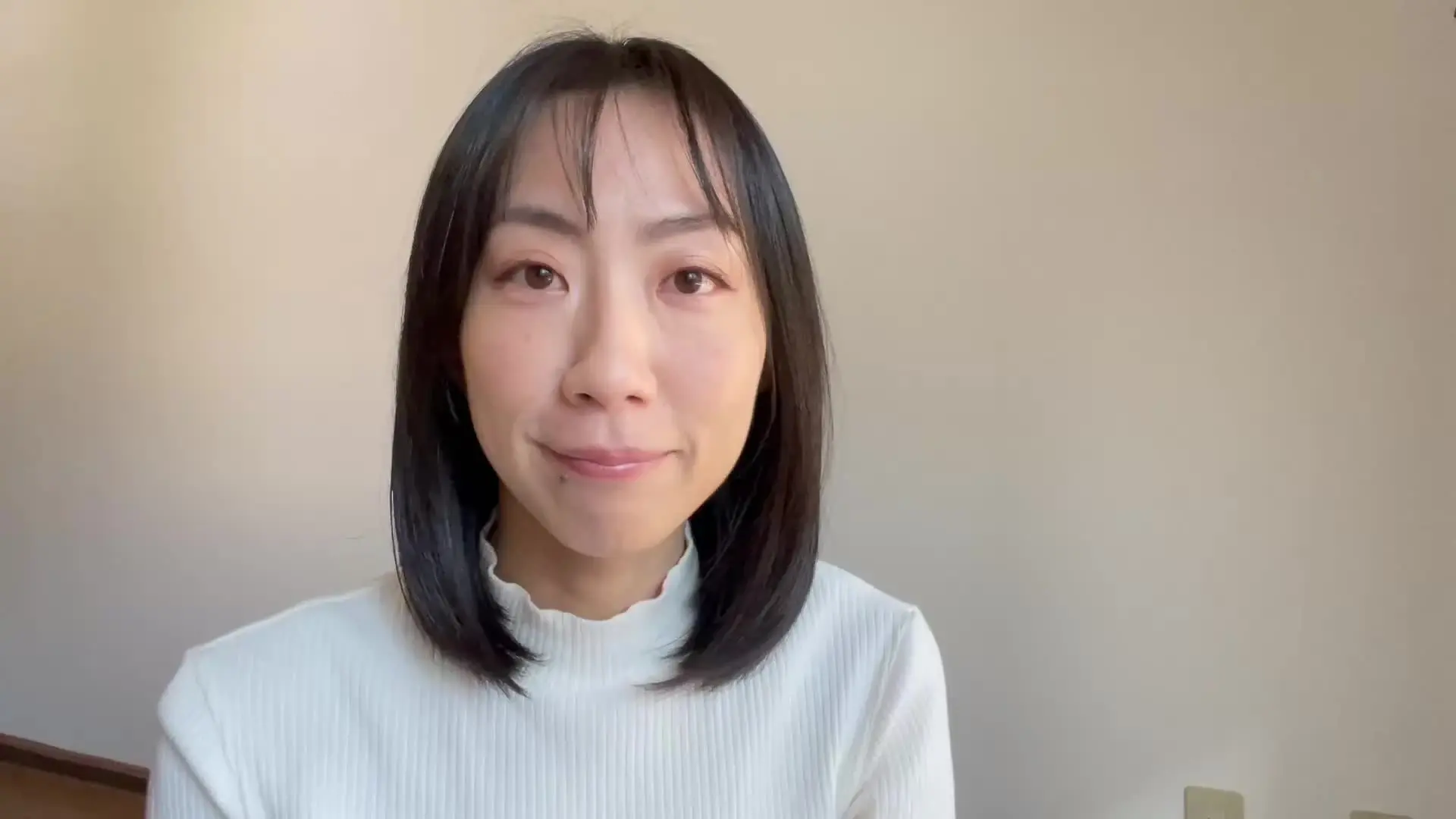 河合みく【フェラ好き彼女】「リクエストにお応えして普段一人でする、素のオナニーを撮ってみましたよ♡」の投稿サムネイル