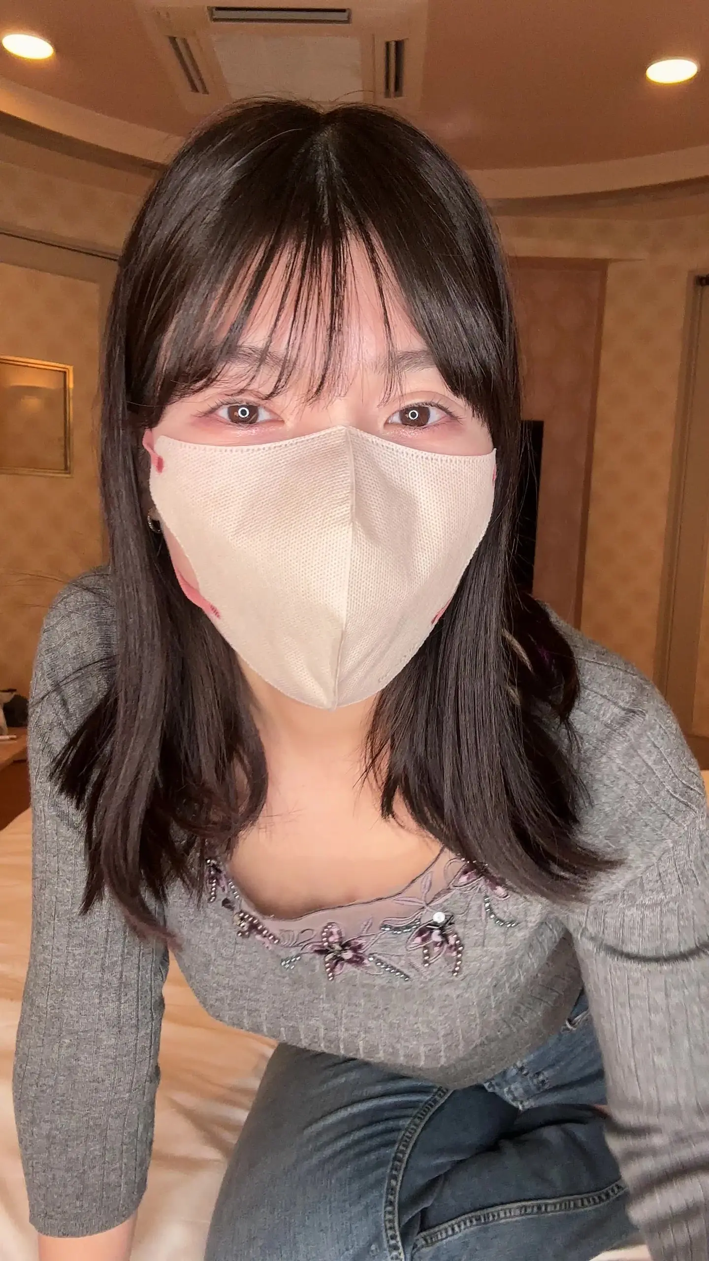 ひなみふぁみりあ「■タイトル 黙ってたけど…本当はすごくエッチなんです🥹 “清楚で優しそうなめぐみさん”」の投稿サムネイル