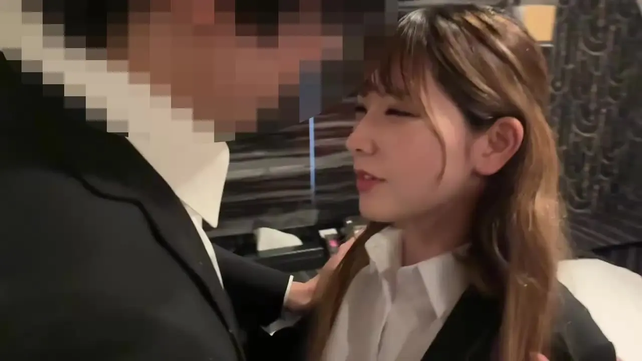 ゆい⌇港区OLの発散場🫧「💎フル動画はプラン加入ですぐに視聴できます 港区受付OLゆいの、ちょっと刺激的な夜をのぞいてみてね。 🏢港区受付OLゆいのマッチング日記vol.03」の投稿サムネイル