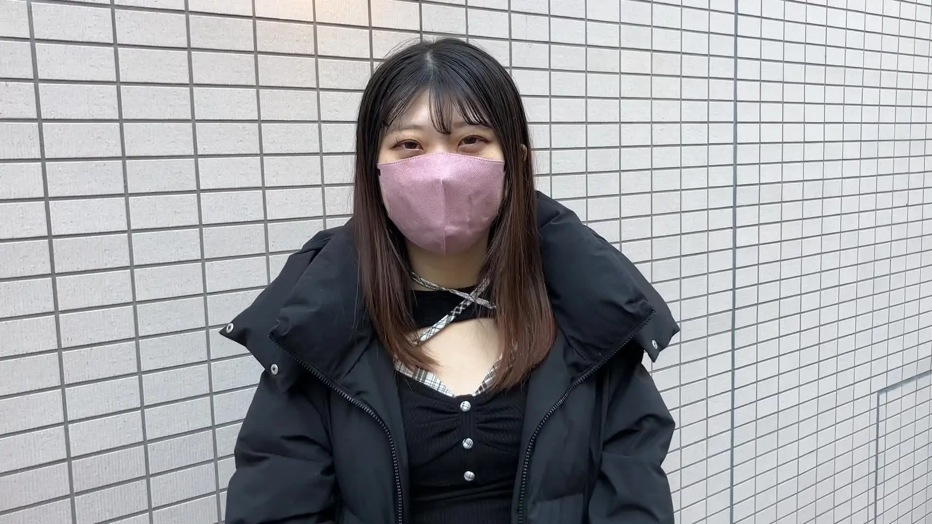 SAMPLE #9【NANA 22】 
※続きは本編動画にてご視聴いただけます。
（プラン加入or単品購入でご視聴可能）

今回の筋トレ女子はなみちゃん！
抱き心地の良さそうなエッチな体でした…🤤

※動画、写真の無断転載は著作権侵害となり、10年以下の懲役又は1000万円以下の罰金が課せられます。
発見次第、法的措置を取らせていただきます。
#露出
#スマホ撮影
#下着
#ワキ
#筋トレ
#素人 (2/2)