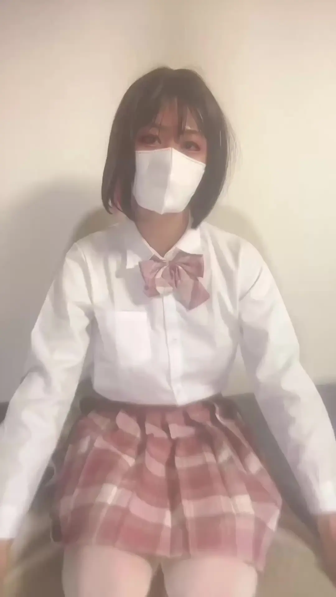 発情しすぎてオナニーしながら制服をどんどん脱いでくおとこの娘♡ sample 1