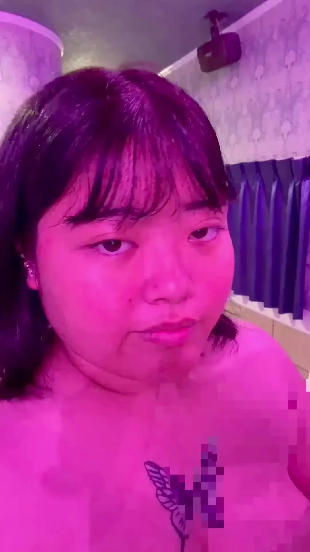 あいちゃん(Kカップ巨乳、爆乳)「リピさんの極太ちんぽで喉奥突かれちゃった💦 白目も少しは上手になったかな？笑」の投稿サムネイル