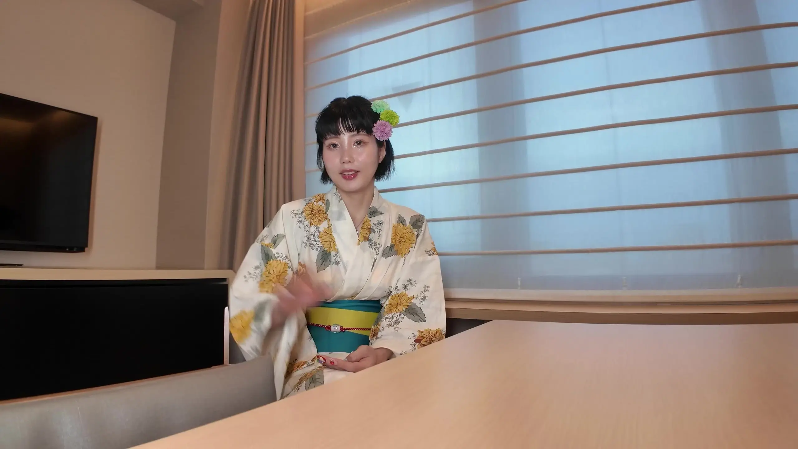 餅月かなで「浴衣和室セックス、乳首舐め、フェラ、下アングル挿入ピストン、中出し、射精（22分）」の投稿サムネイル