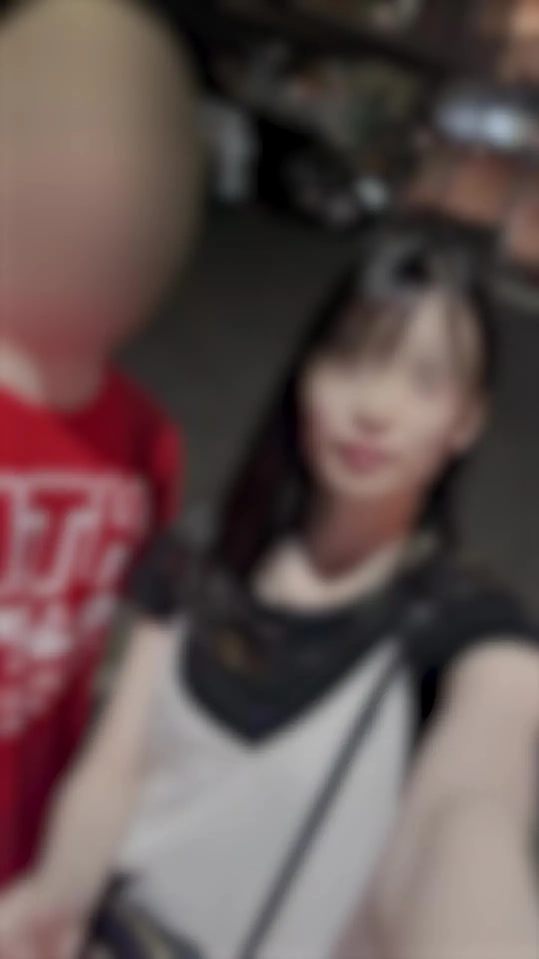ひな🐣元バドミントン部🏸「🐣7/10まで公開します🐣 フォロワーさんとサウナに行ってきた時の動画です🙌 サウナで汗かいたあとは、そのままサウナで...🙈」の投稿サムネイル