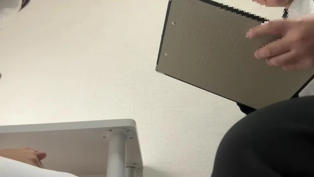 翔太郎！マッサージ動画中心「熟女が営むEDケアサロン 怪しいサプリを飲まされギンギンに ED care salon run by mature women - Suspicious sup」の投稿サムネイル