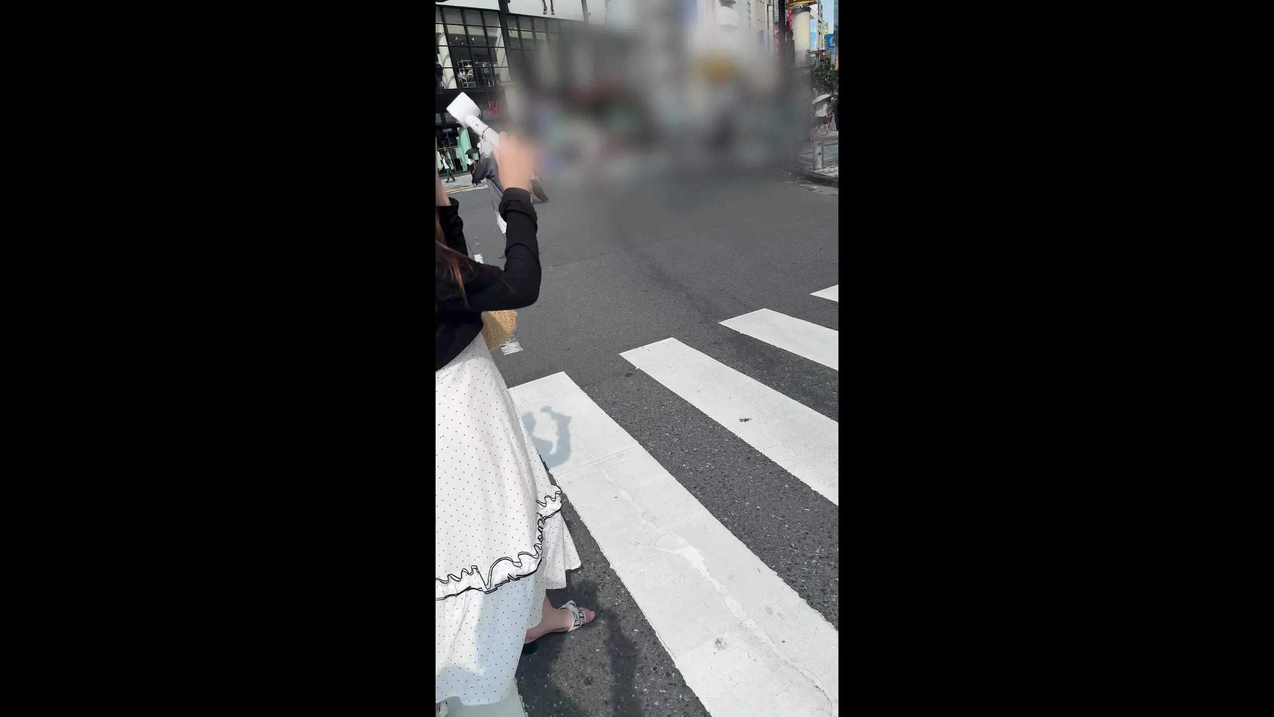 しろ 「ナンパした彼氏持ち美少女アイドルとの激イキ生中出しセックス 今回ナンパしたのは、19歳の彼氏持ち現役アイドル。 透き通るような肌にFカップの美乳、顔面も国民的ア」の投稿サムネイル