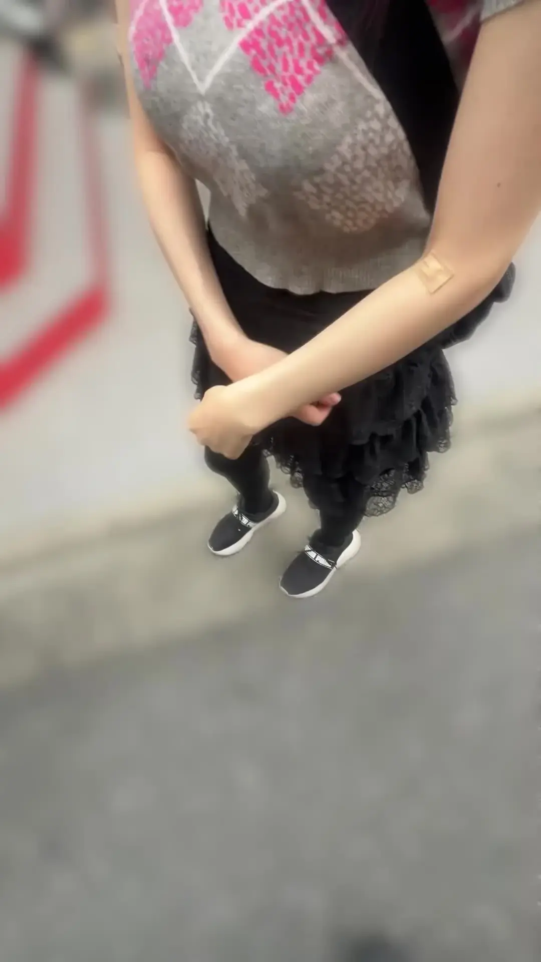 ナンパ次郎「【無料お試しプラン】 渋谷でナンパしたHカップ爆乳美女に生中した時のハメ撮り。 ぶっちゃけ3Pできると思ってなかったから友達大興奮で喜んでましたw」の投稿サムネイル