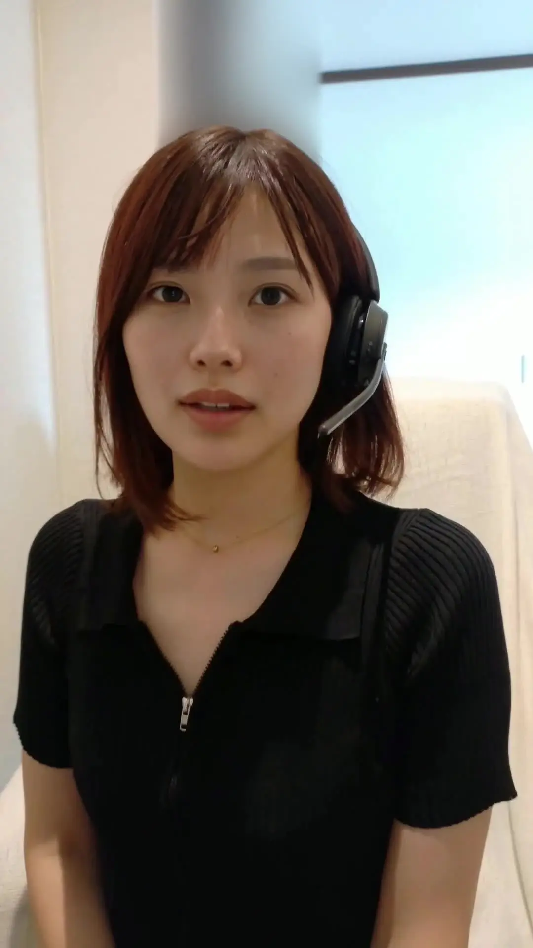 ゆい「結衣です！ 今回は、部長になってから初めて、特別面談をしました。 会議の資料を忘れてきたあなたには、正直少しがっかりしています、、」の投稿サムネイル