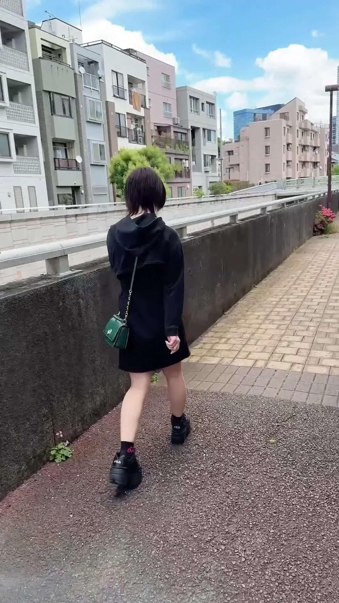 オトナの体力測定「【超美乳Fカップ＆超絶可愛い美容師のカラダを隅々まで調査😍超敏感体質だったので責めまくったら…🤭💕】」の投稿サムネイル