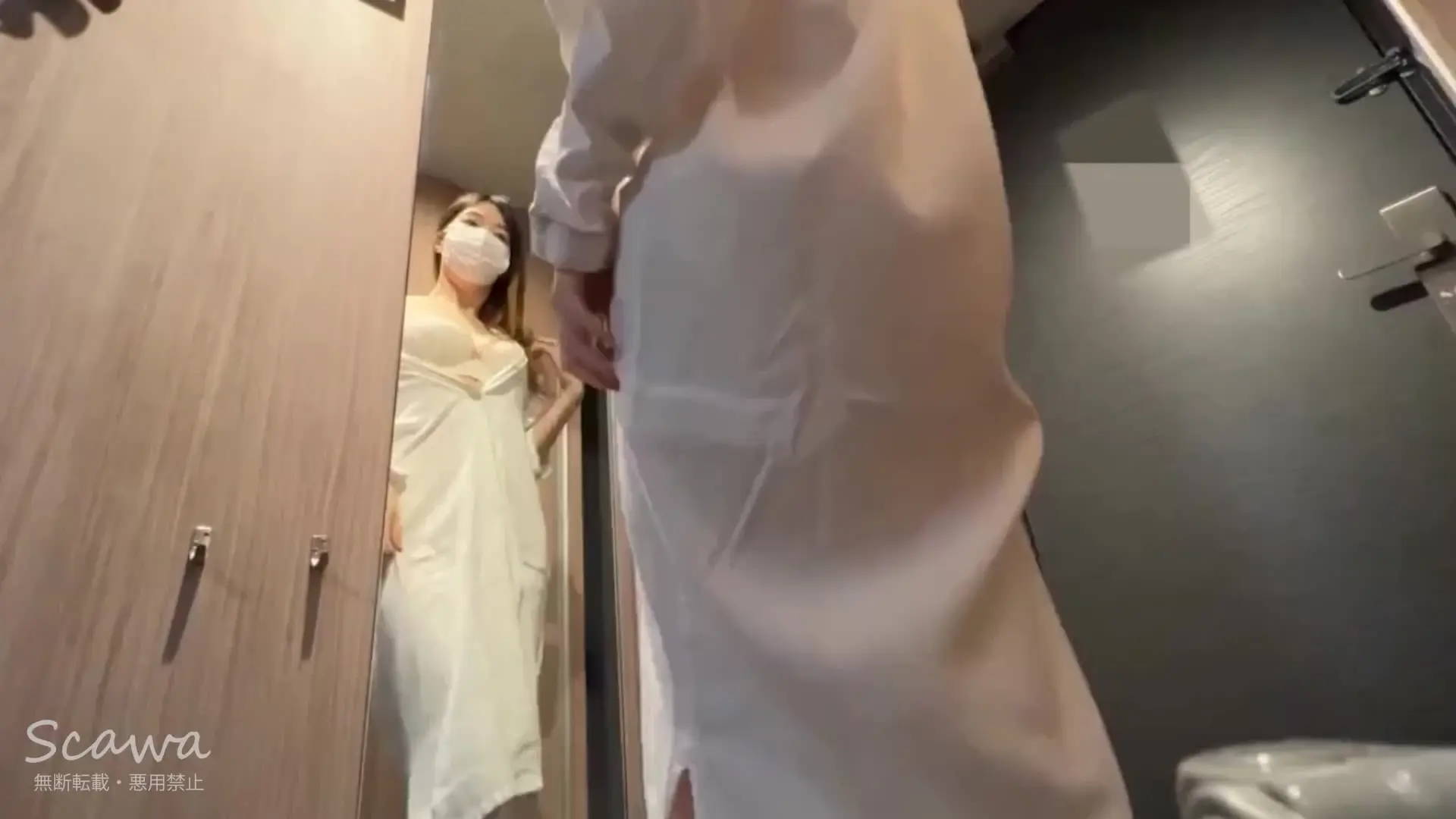 裏垢女子の自撮りオナニー動画「医療系事務（27歳） 見た目は地味女だけど脱ぐとグラビア並。 性欲もかなり濃厚。」の投稿サムネイル