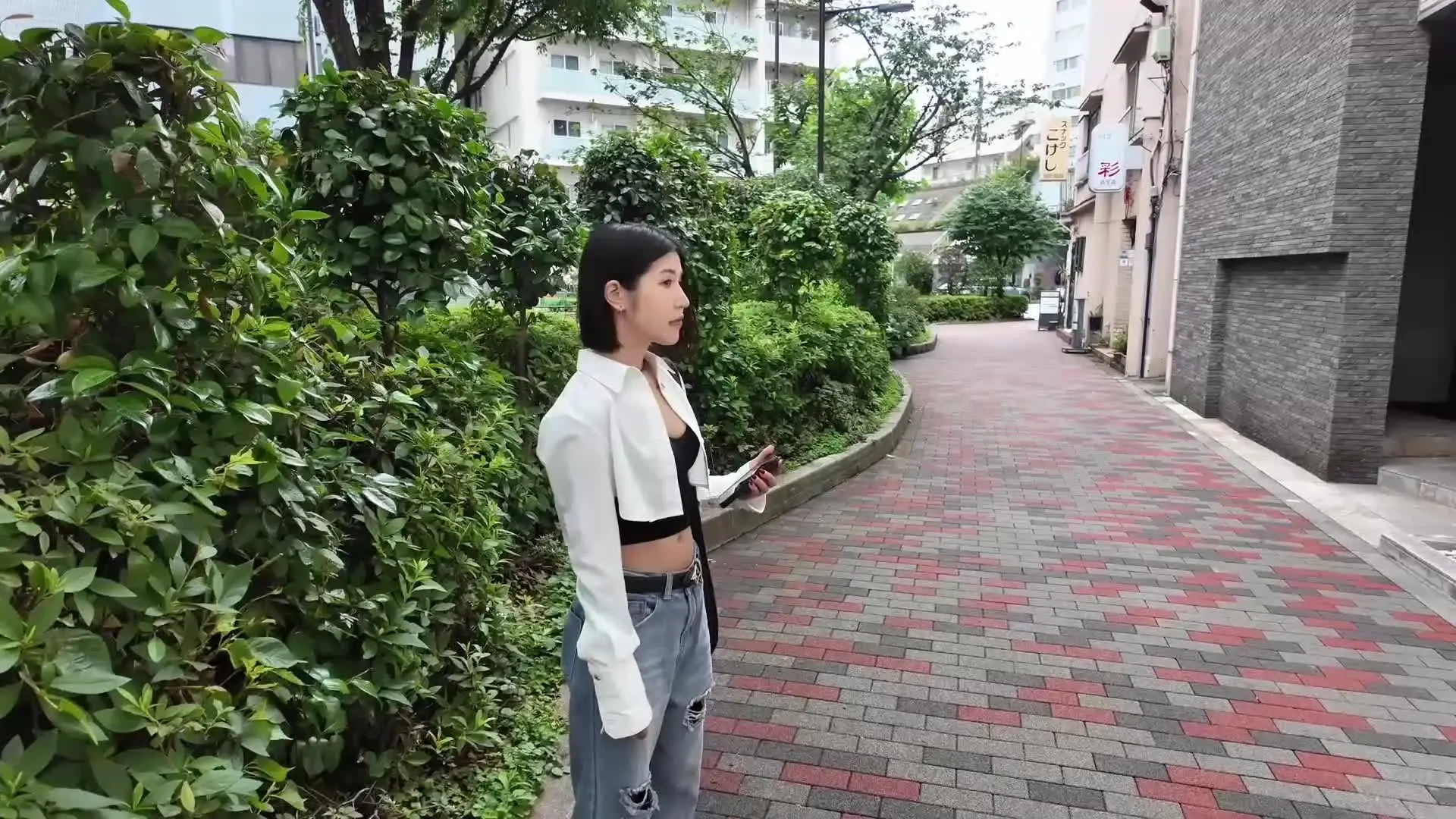 雑食ｽｹﾍﾞ(♀)モツ煮ちゃん「ヒカルさんと個撮」の投稿サムネイル