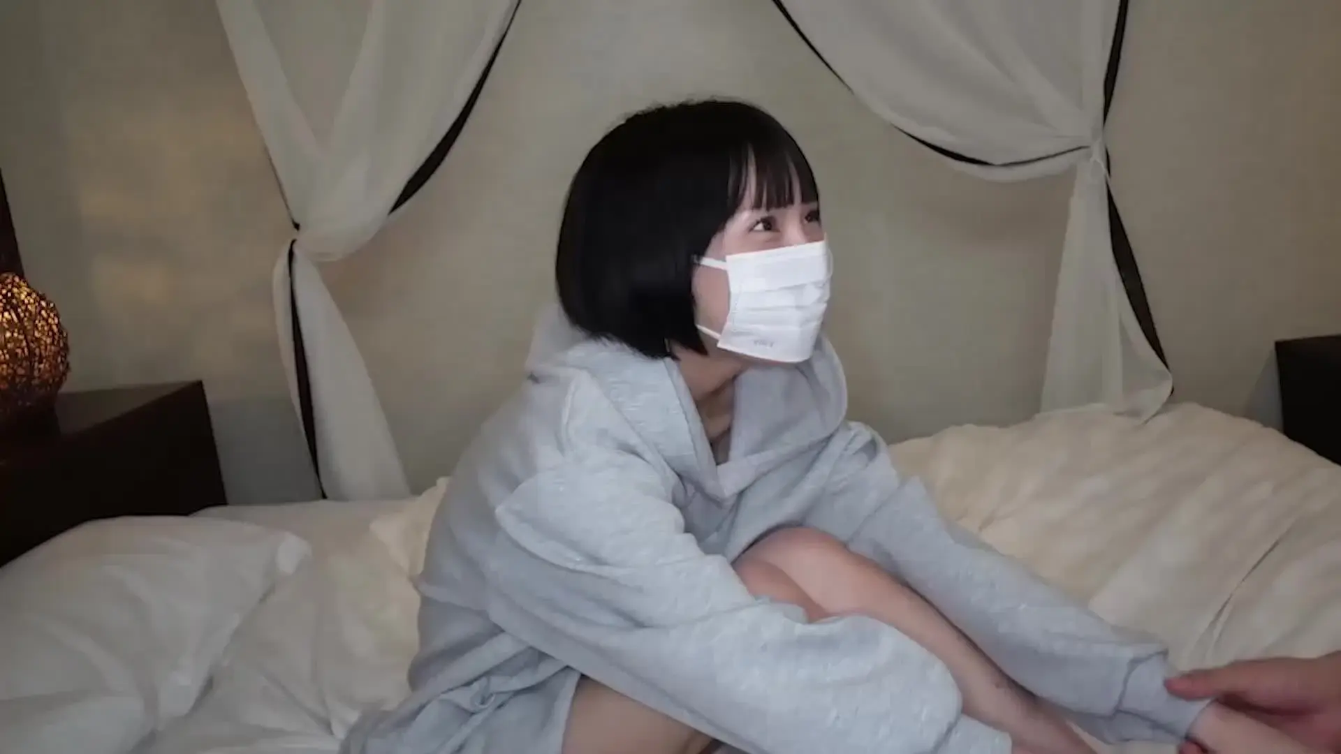 丸の内OLレイナ「🍷謎男最終章🍷これで最後！謎男とレイナのガチ中出しSEX🍷妊娠不可避🍷5月31日23時59分まで🍷」の投稿サムネイル