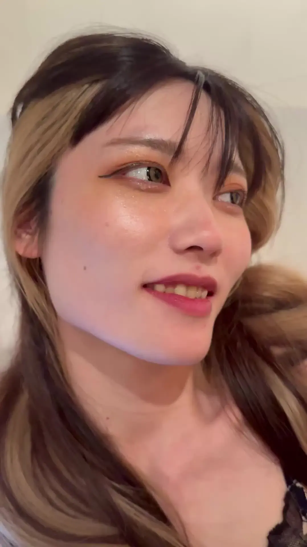 佐藤ゆきやとSNSで話題の美女たち「金髪ギャルにチンポ咥えさせた」の投稿サムネイル