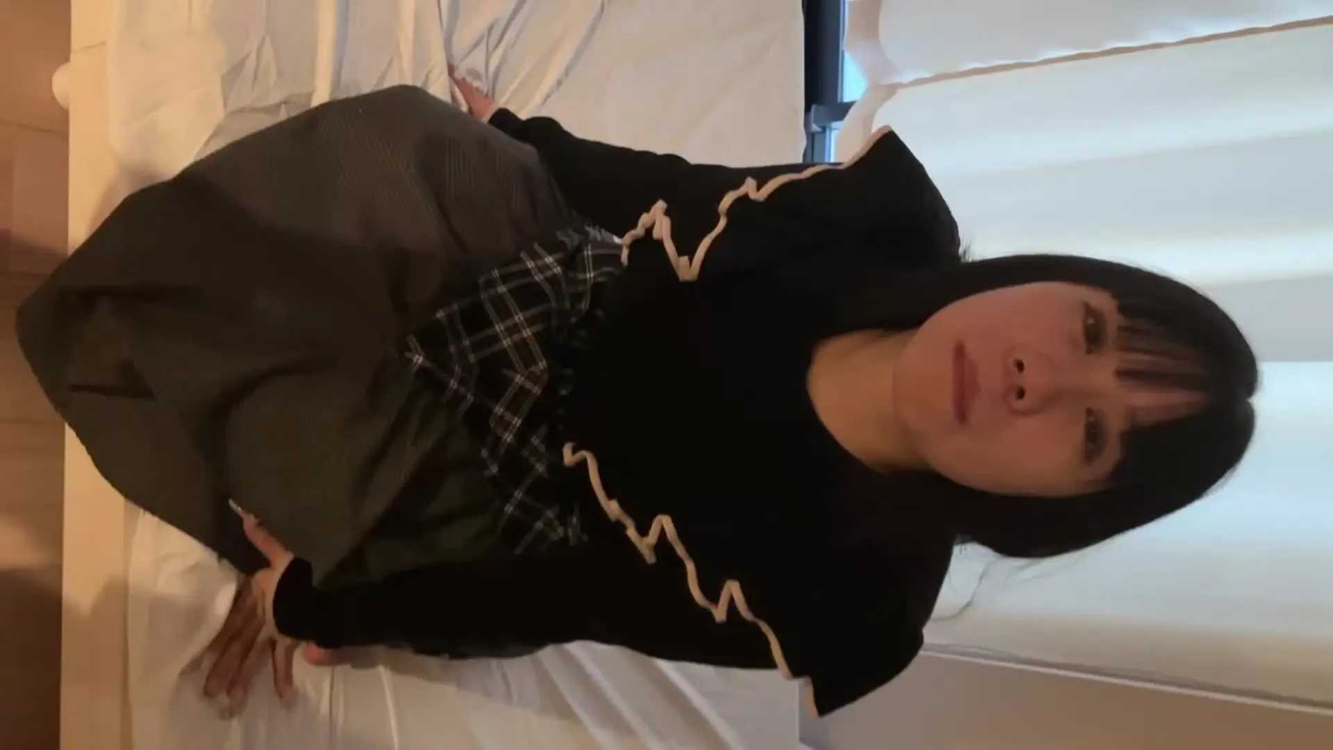 大学生の日常「【爆乳Iカップ18歳】 めちゃくちゃエロいのでとりあえず見てください。 ※本編”完全顔出し”」の投稿サムネイル