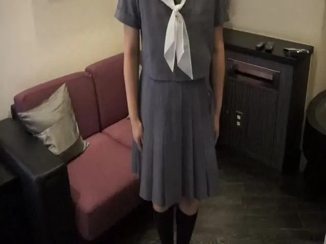 はる｜リアル制服×着衣フェチ「制服電マ責め→パンティの履いたまま大量潮吹いてイク！！！（熊〇・濟〇黌・夏セーラー）」の投稿サムネイル