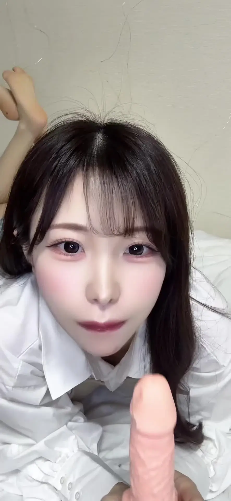 ひより「初めてのフェラ動画🍌 恥ずかしいけど見てくれる、、？💕 恥ずかしいけど見てくれる、、？💕」の投稿サムネイル