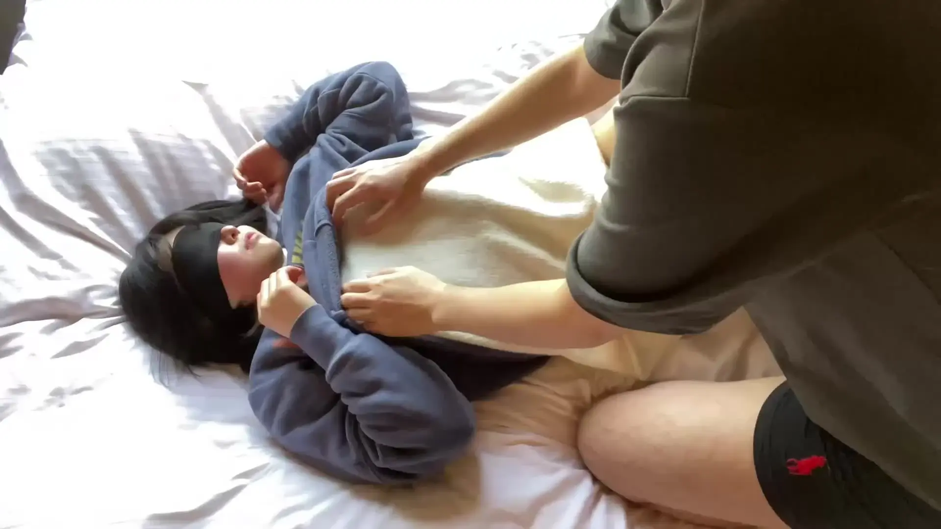 美尻ちゃんねる🍑🔞「※特典動画はmyfansの規定に則ったモザイク処理を行っています。 ★タイトル 【にこちゃんシリーズ1〜4＆非売特典動画コンプリートパック】連続イキ調●教をまる」の投稿サムネイル