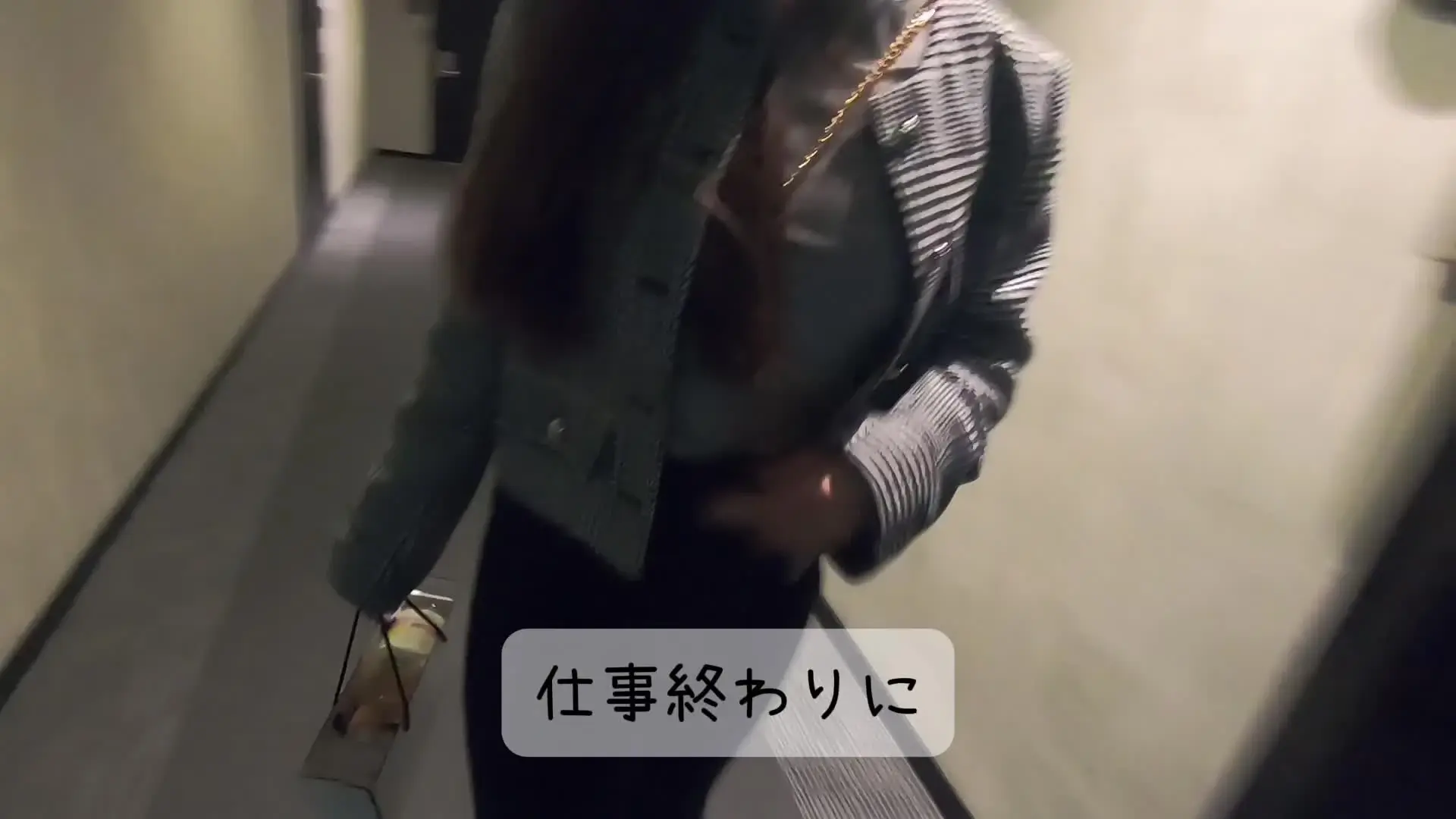 モデルとマネージャーの秘密日記♡「【個人撮影】※事務所にバレたら即削除 ムラった二人が仕事終わりにラブホ直行🏨 社長にバレたら即解雇、、、でも可愛すぎて中出しまでしちゃいました♡」の投稿サムネイル